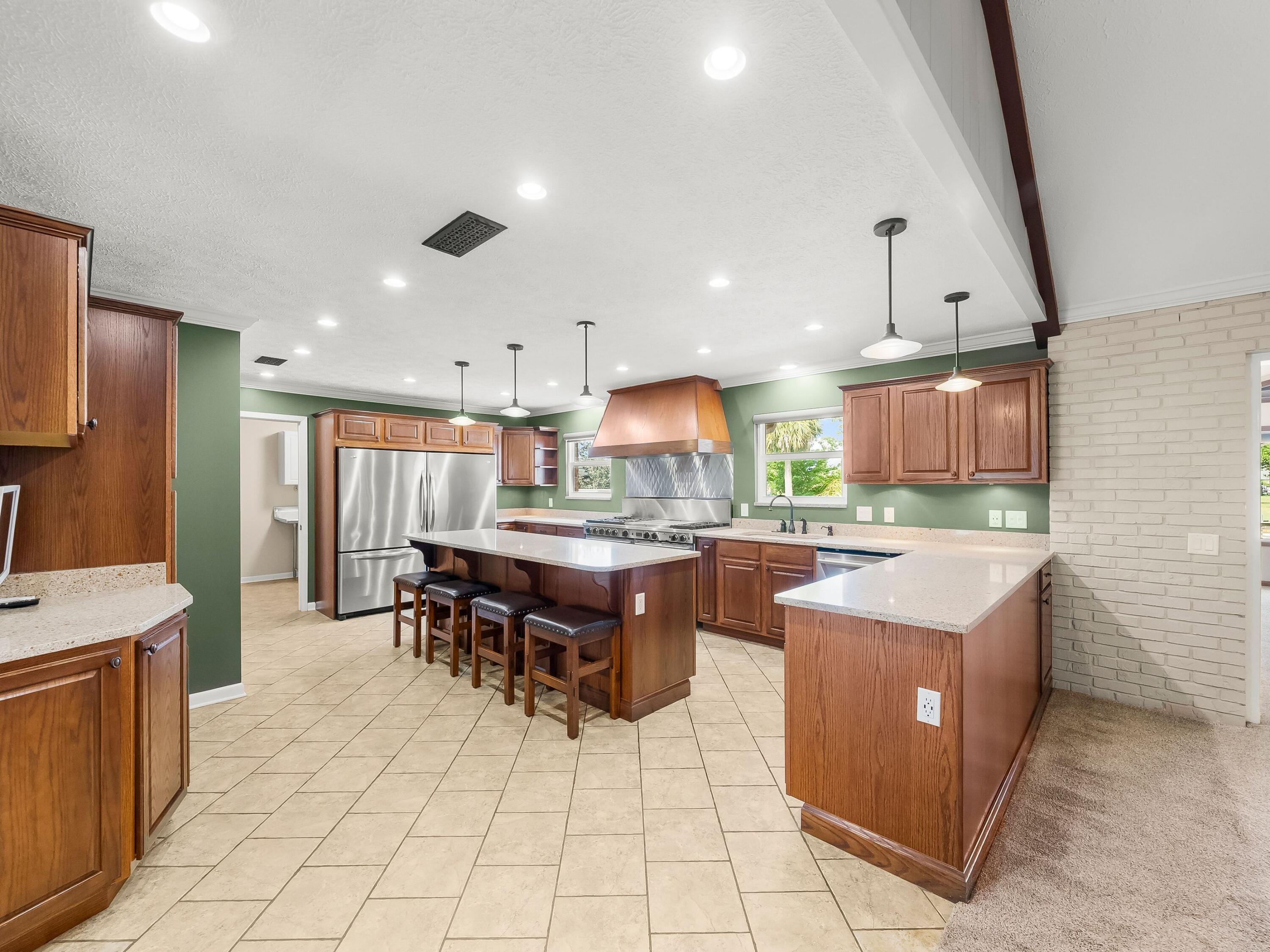 Baywood Shores Estates - Residential