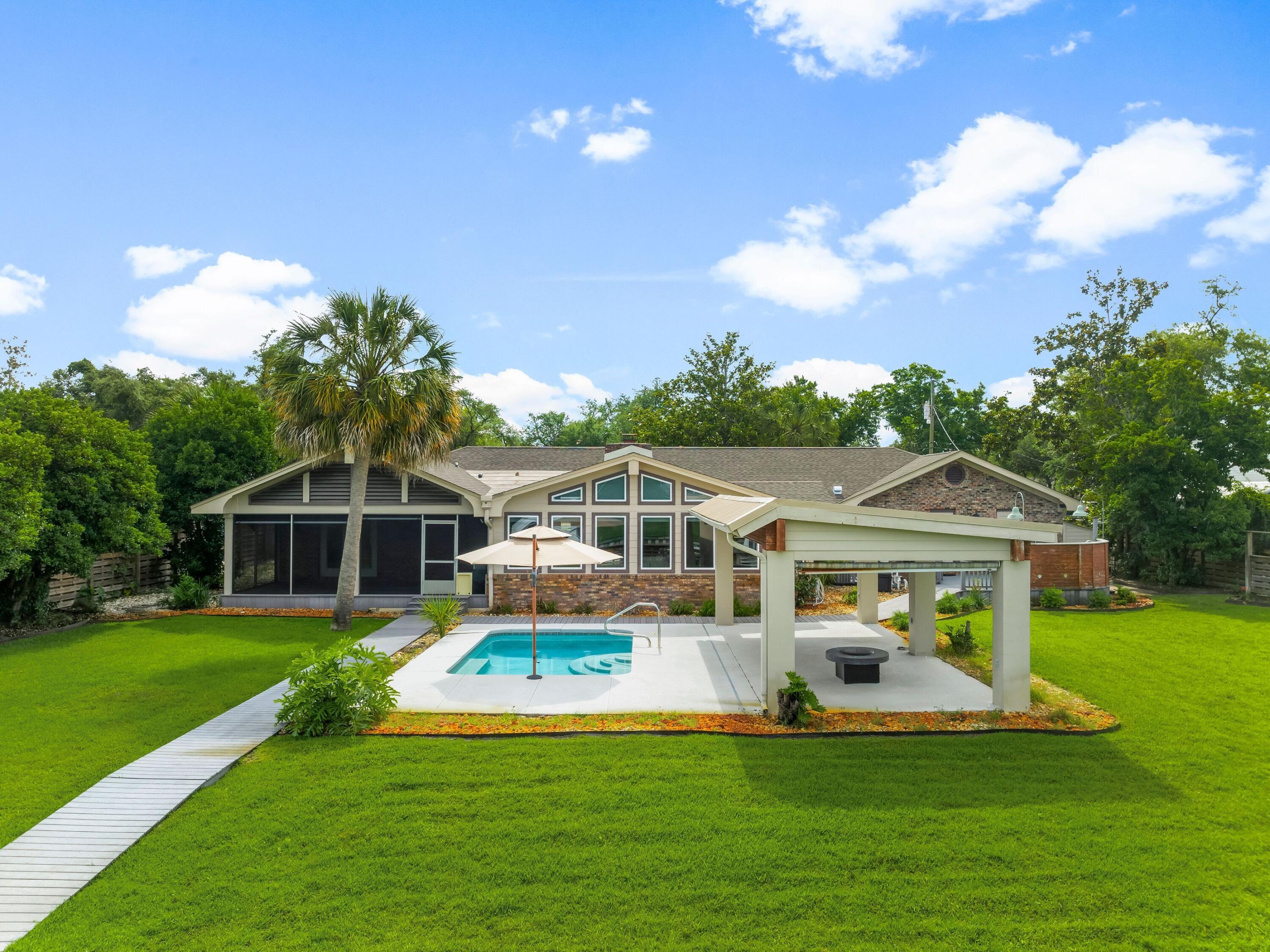 Baywood Shores Estates - Residential