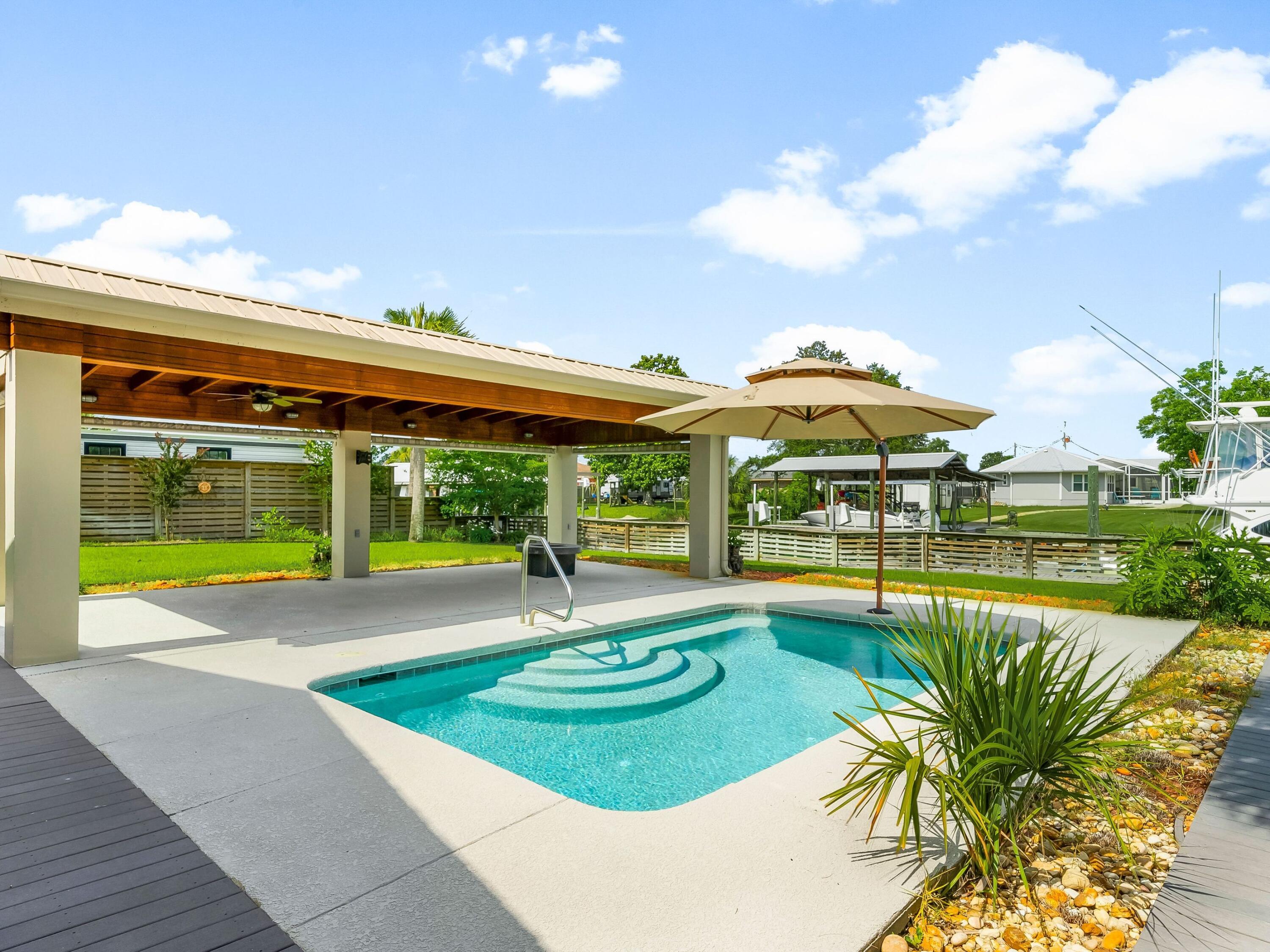 Baywood Shores Estates - Residential