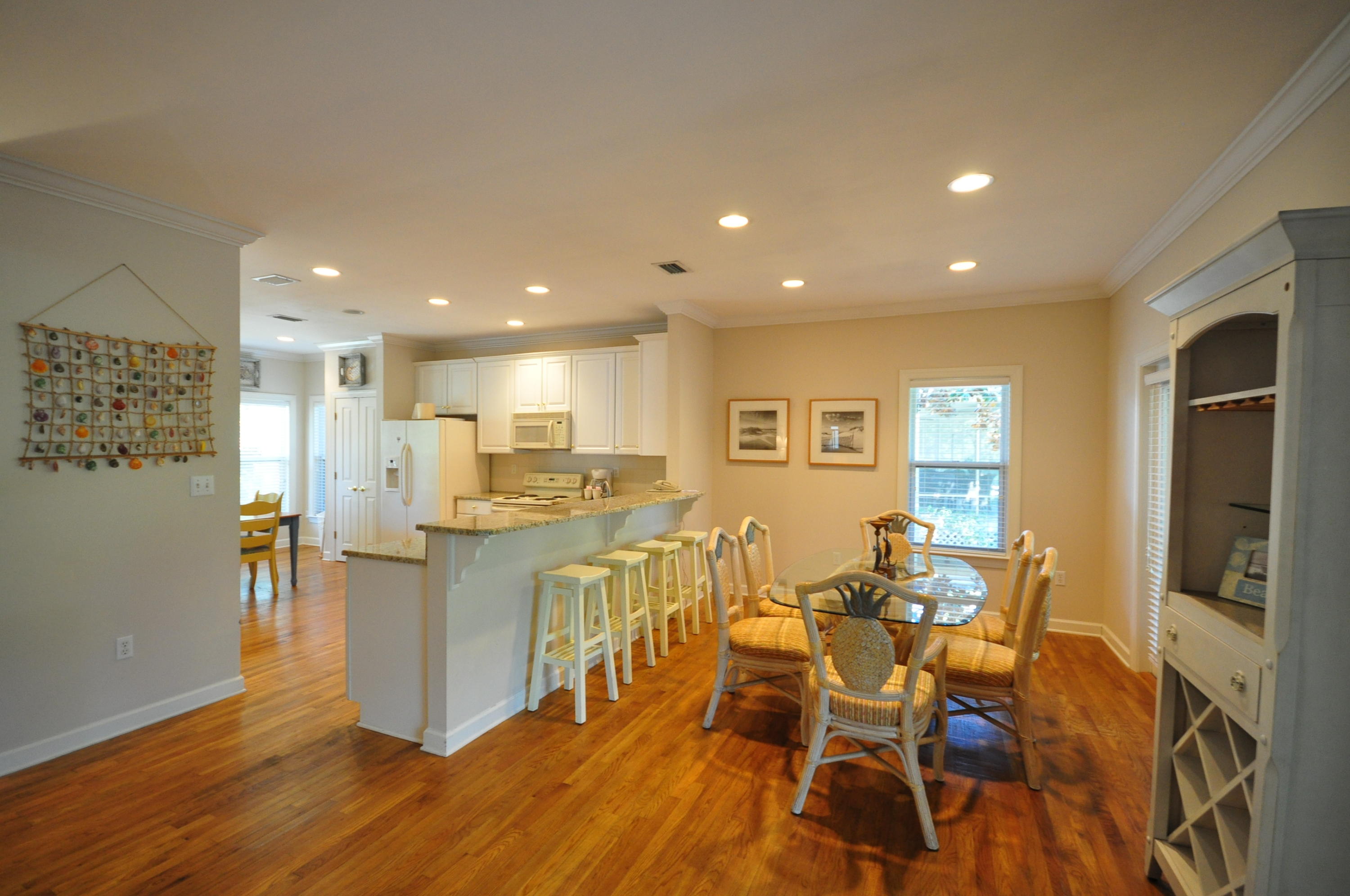 PRESTWICK PLACE - Residential