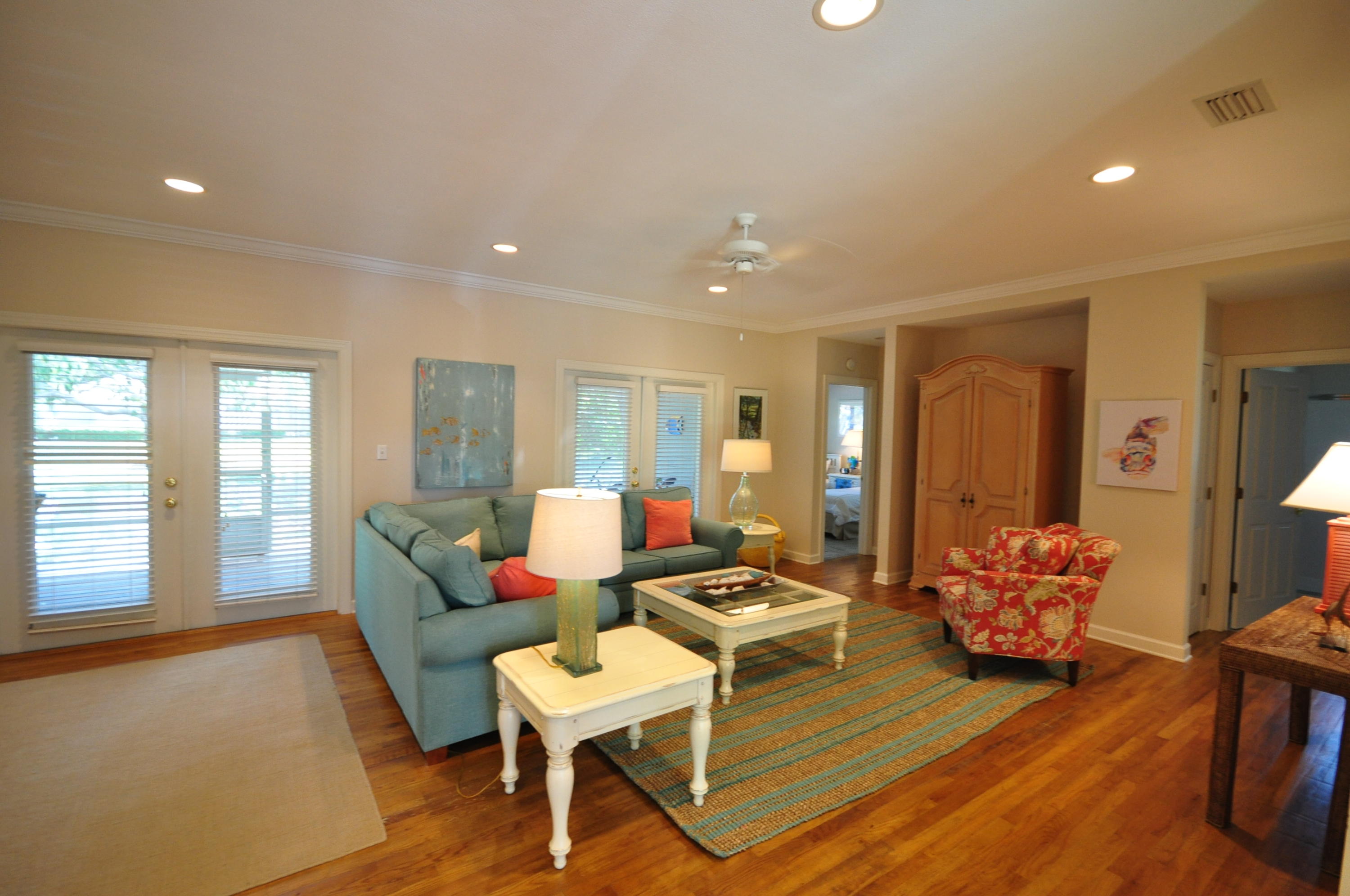 PRESTWICK PLACE - Residential