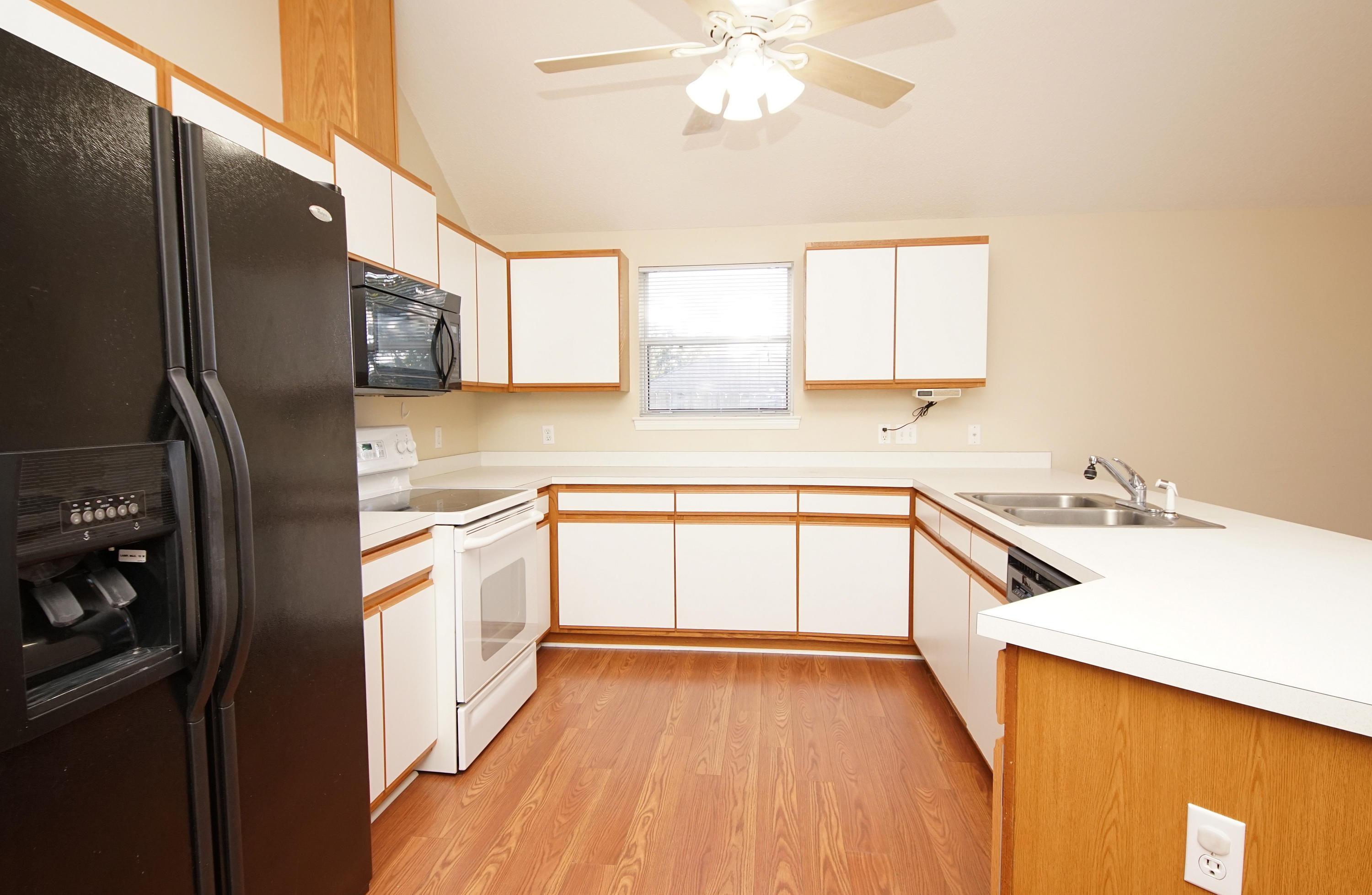 BELLA VISTA S/D - Residential