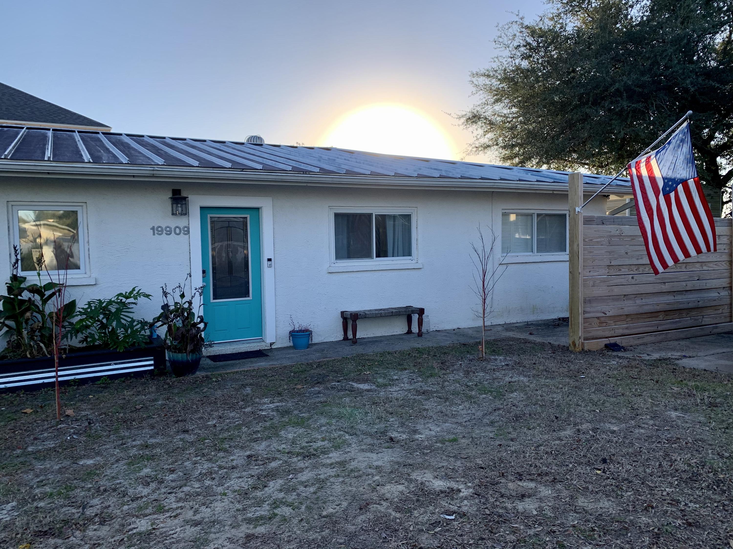 LAGUNA BEACH 5TH ADDN - Residential