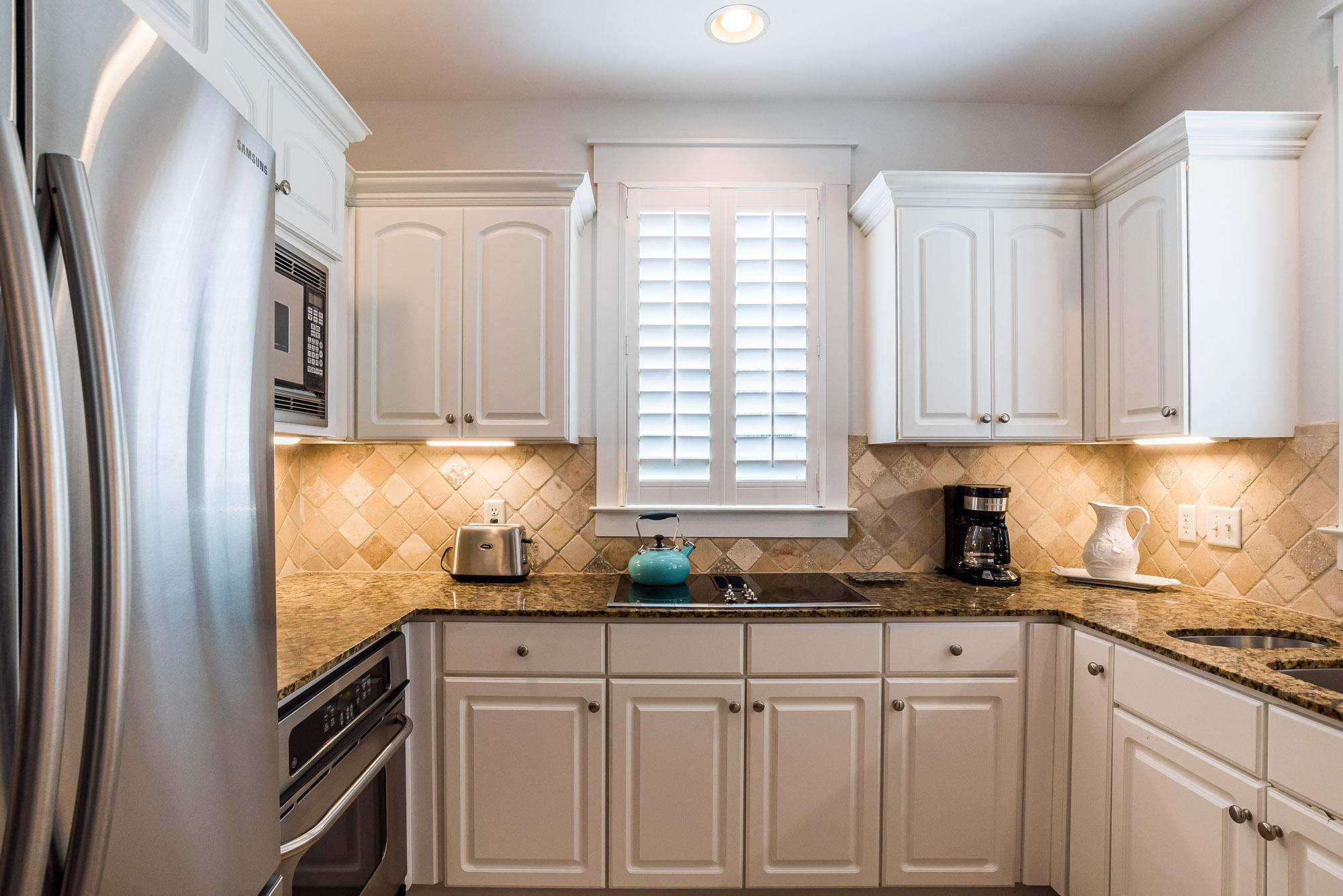 SUNSET BEACH - Residential