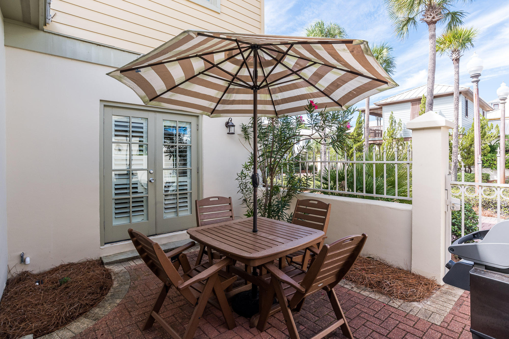 SUNSET BEACH - Residential