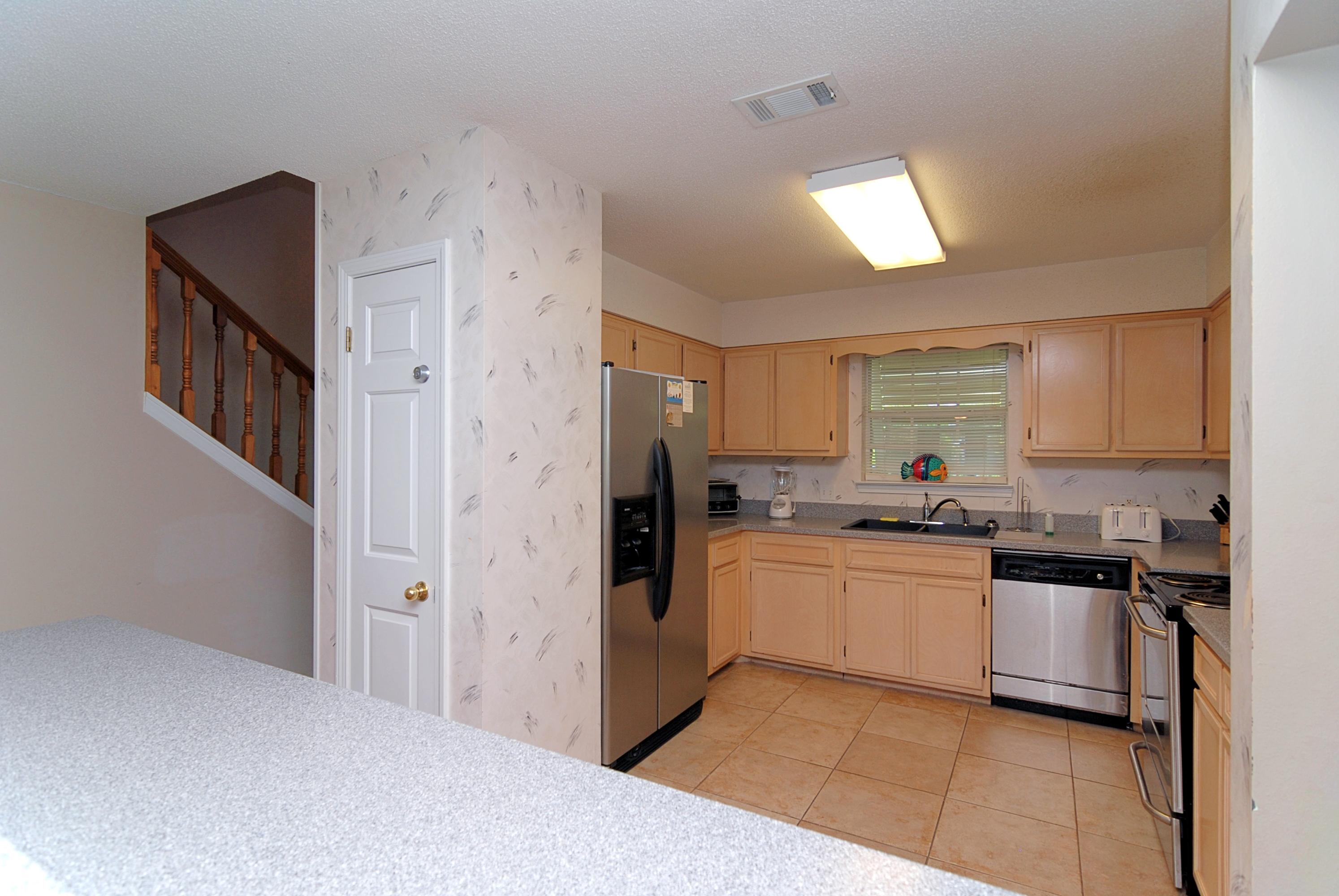 MAINSAIL COTTAGES - Residential