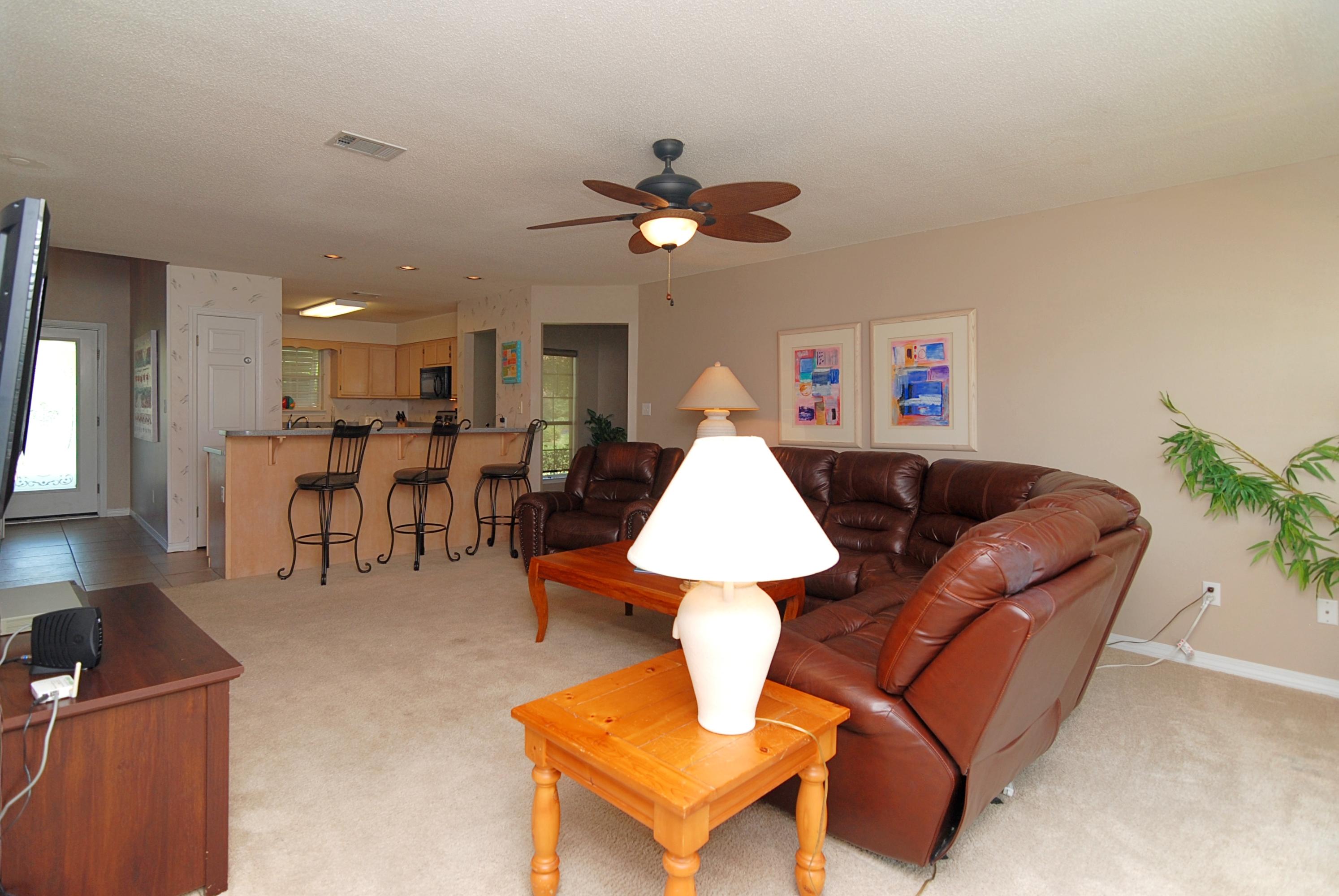 MAINSAIL COTTAGES - Residential