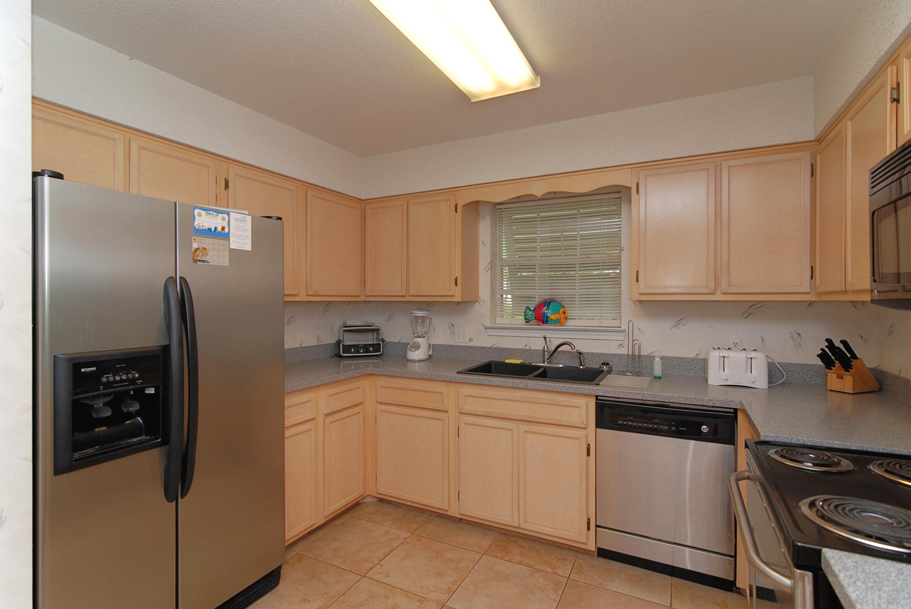 MAINSAIL COTTAGES - Residential