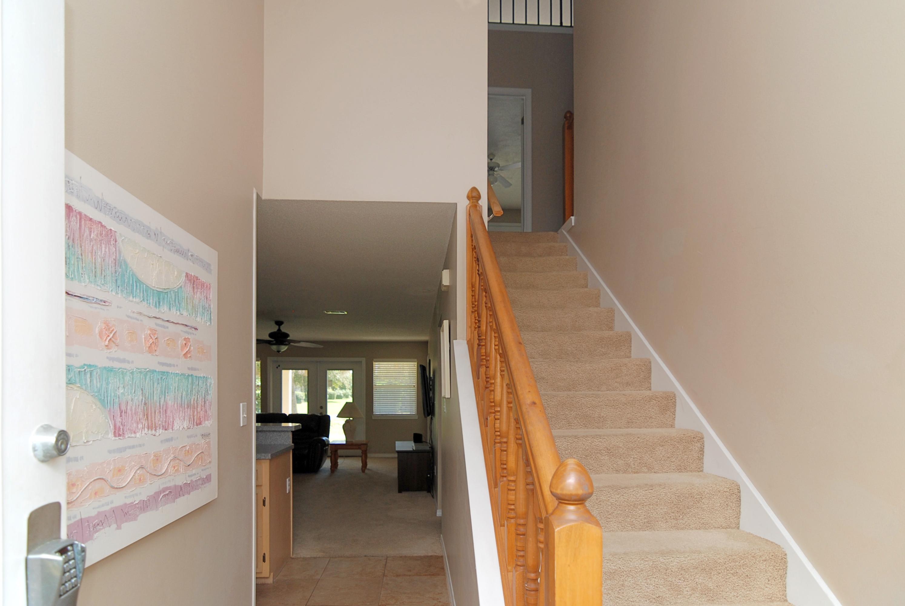 MAINSAIL COTTAGES - Residential