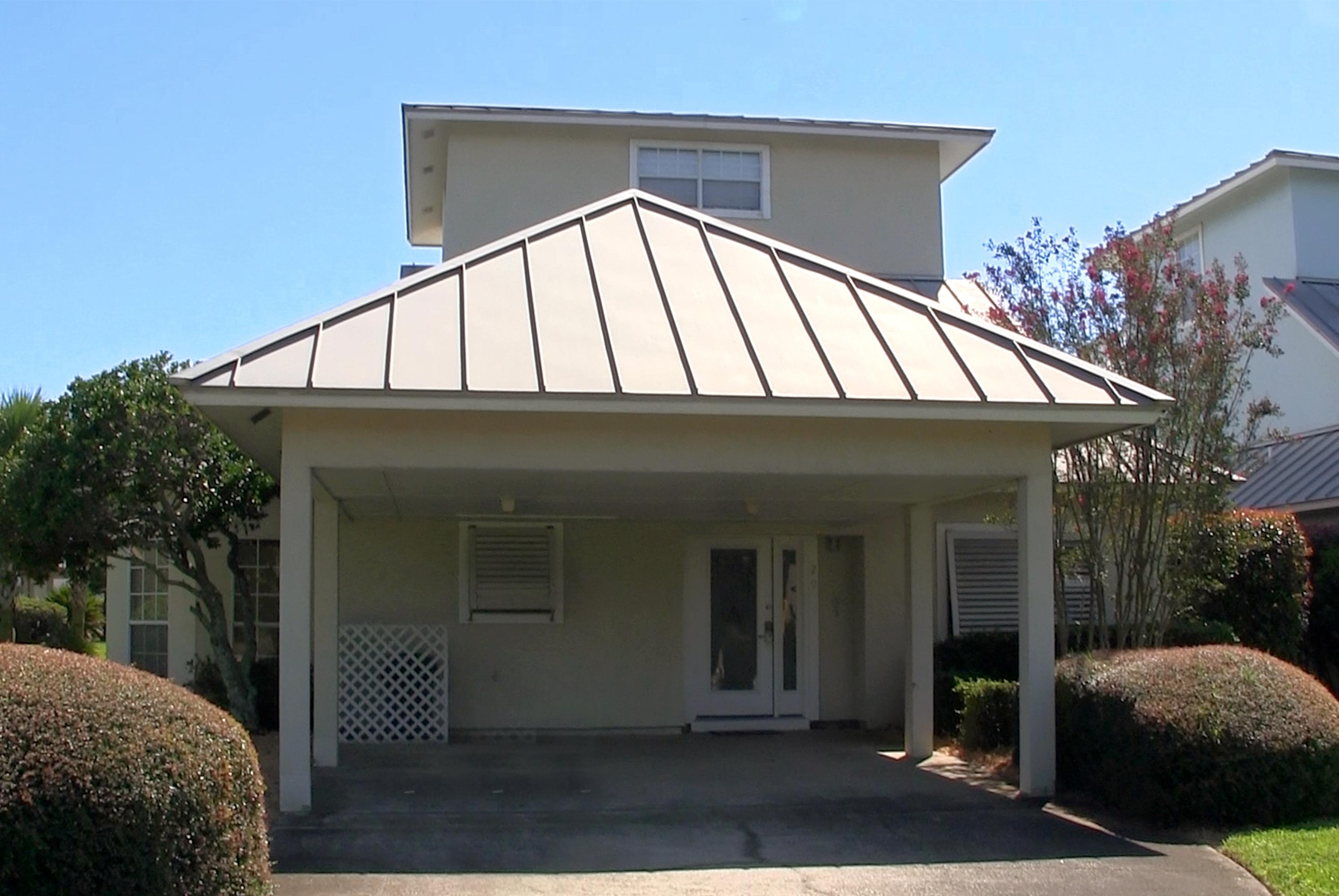 MAINSAIL COTTAGES - Residential