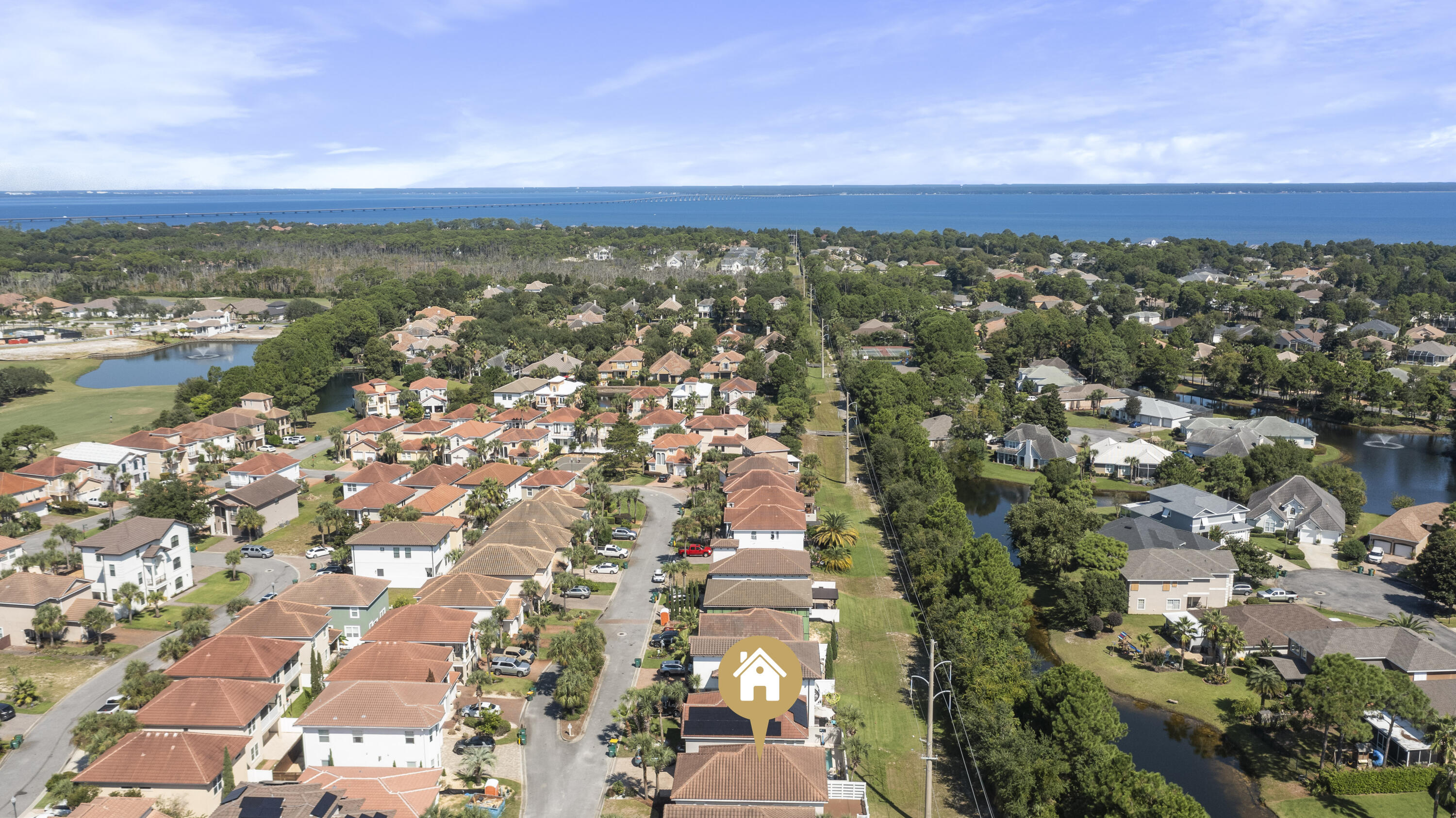 CALUSA BAY - Residential