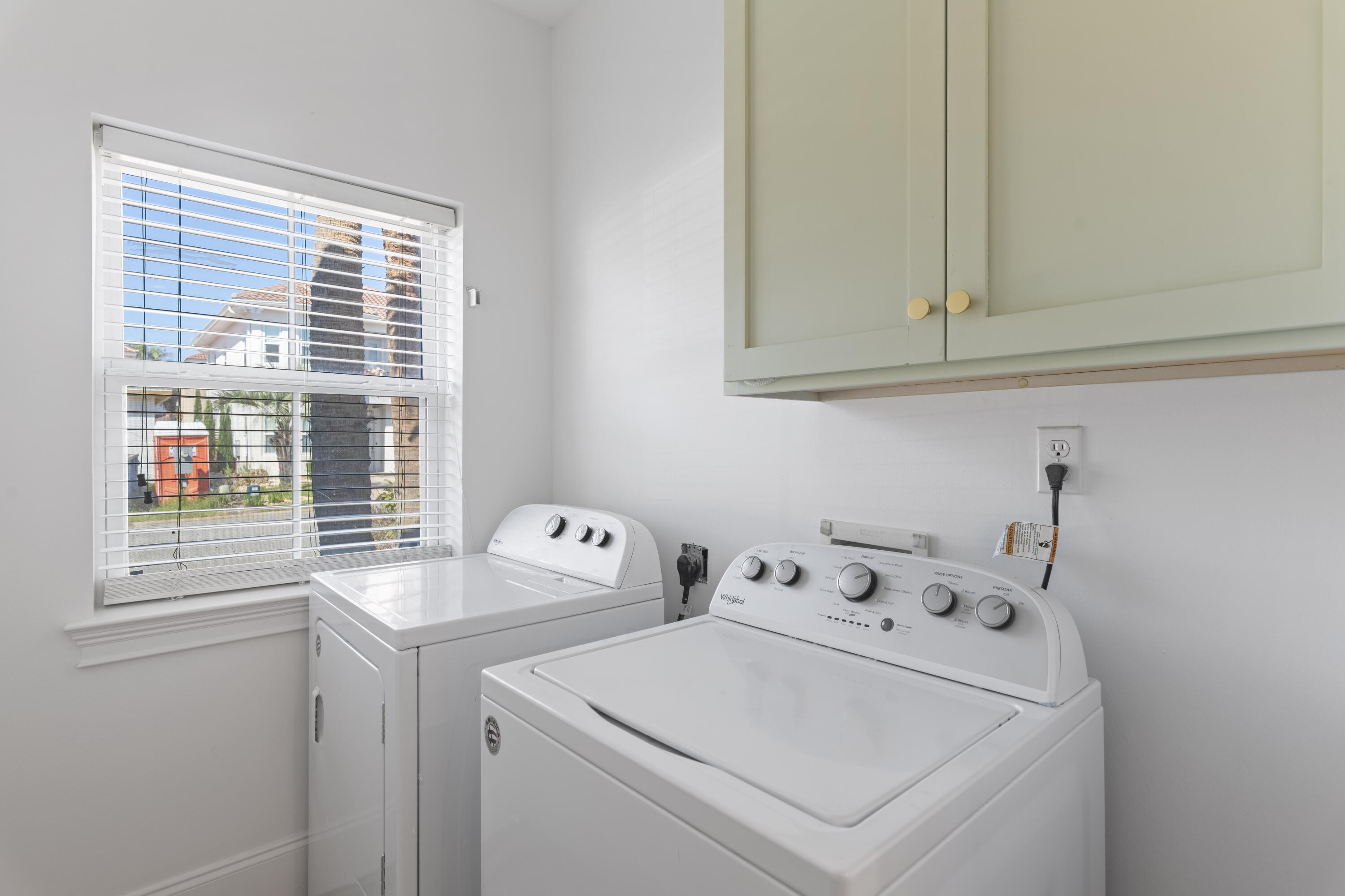 CALUSA BAY - Residential