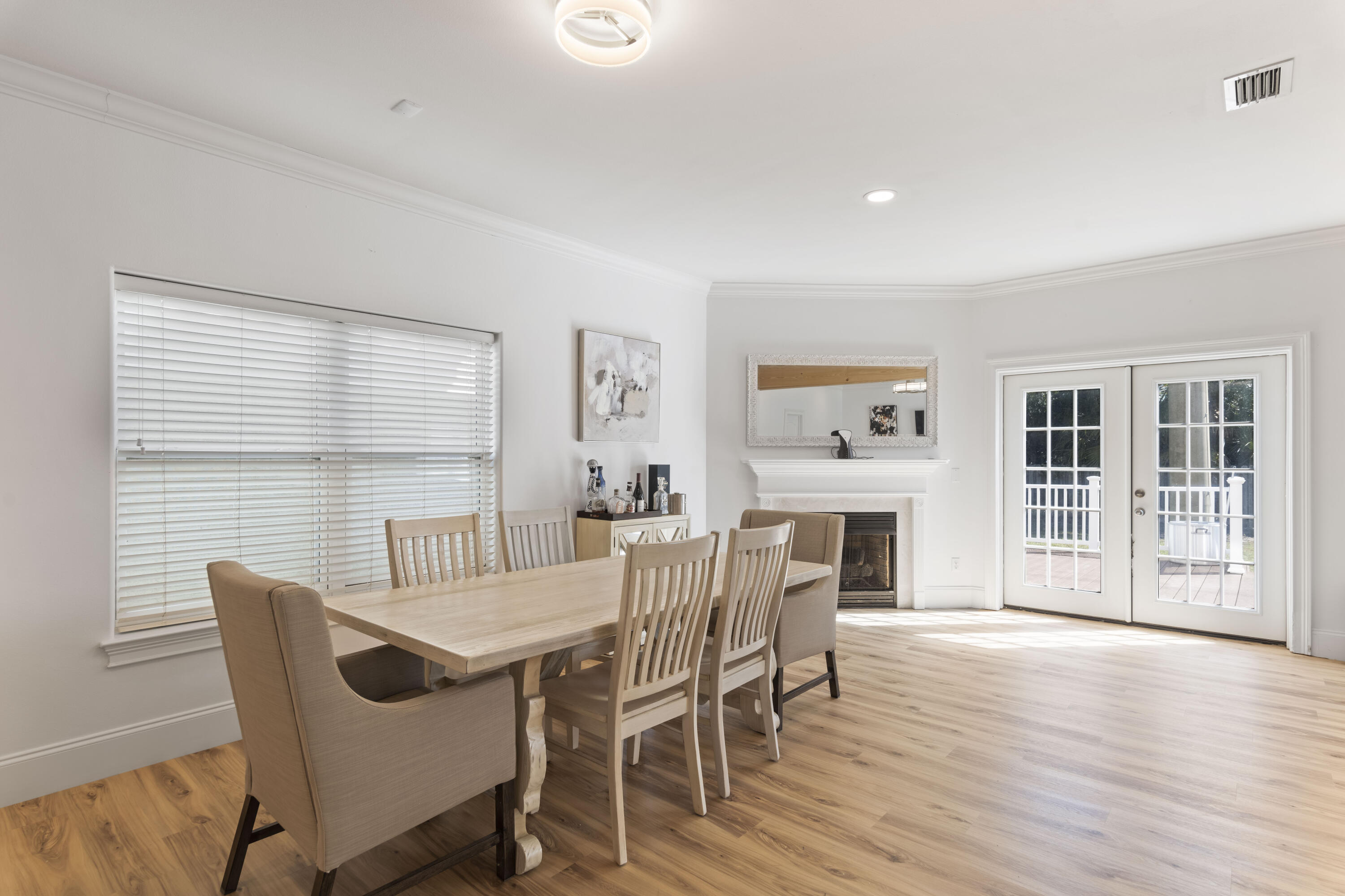 CALUSA BAY - Residential