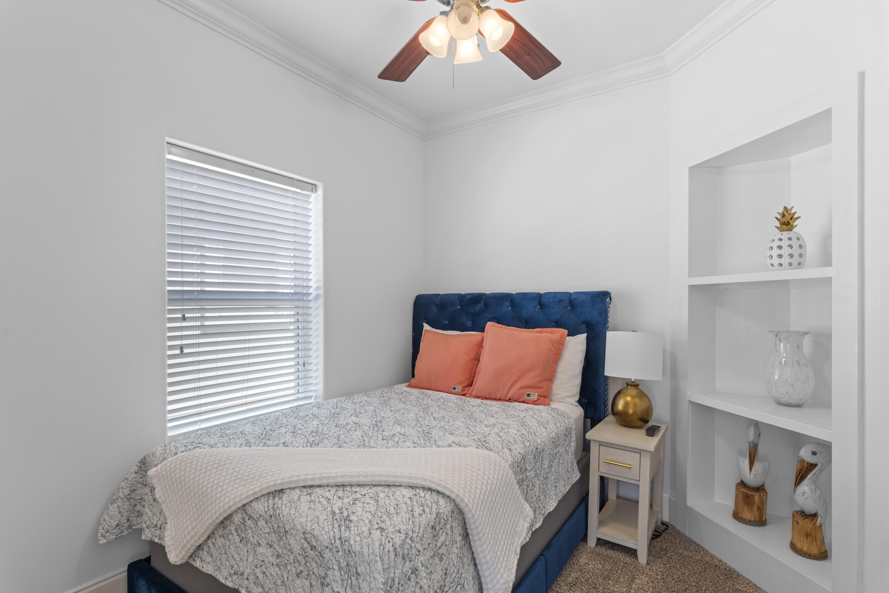 CALUSA BAY - Residential