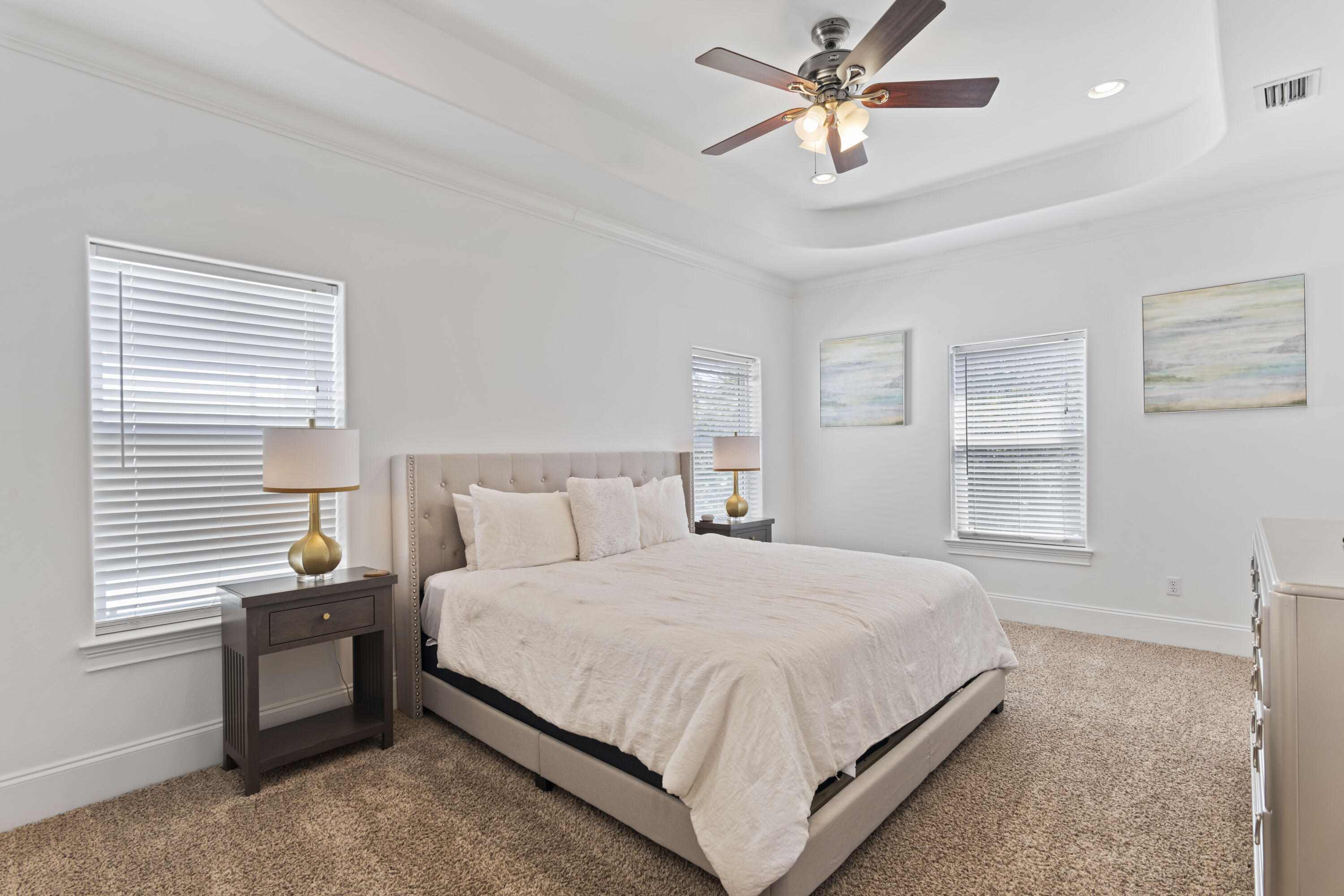 CALUSA BAY - Residential