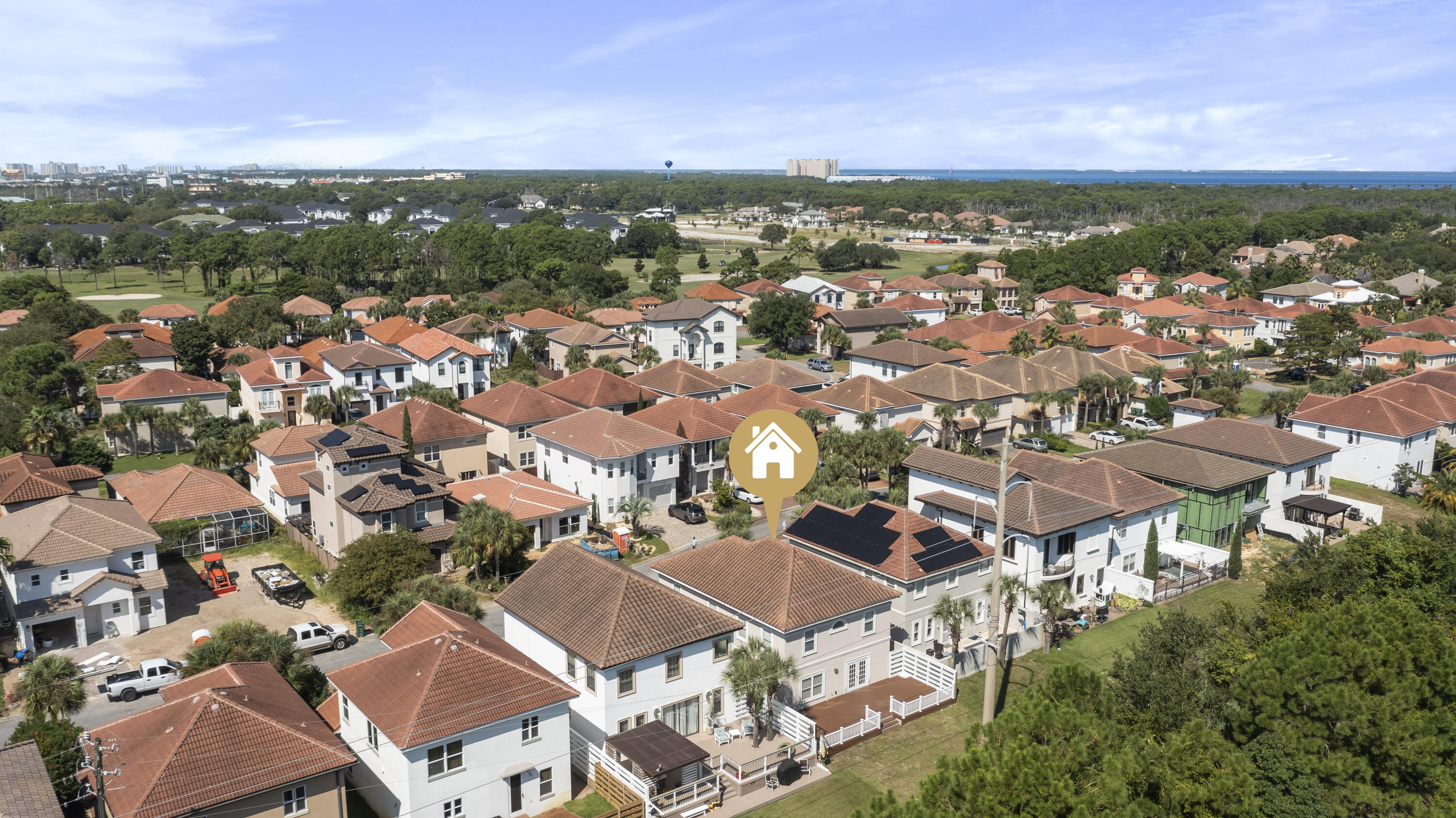 CALUSA BAY - Residential