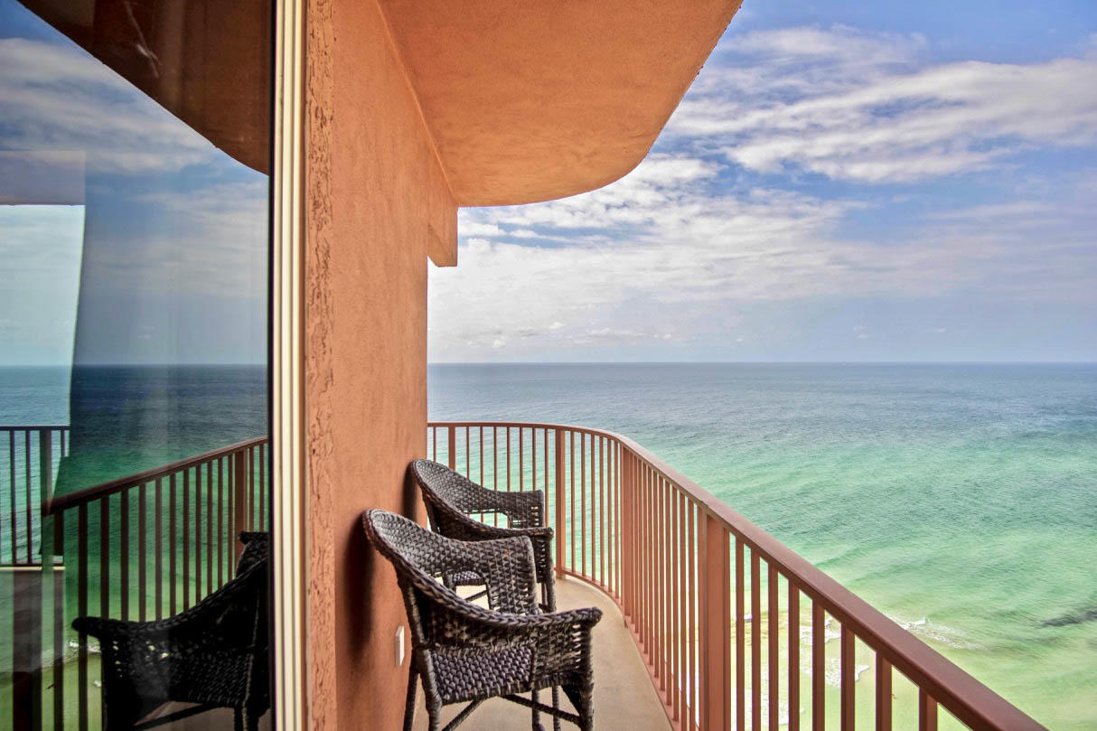 SHORES OF PANAMA - Residential