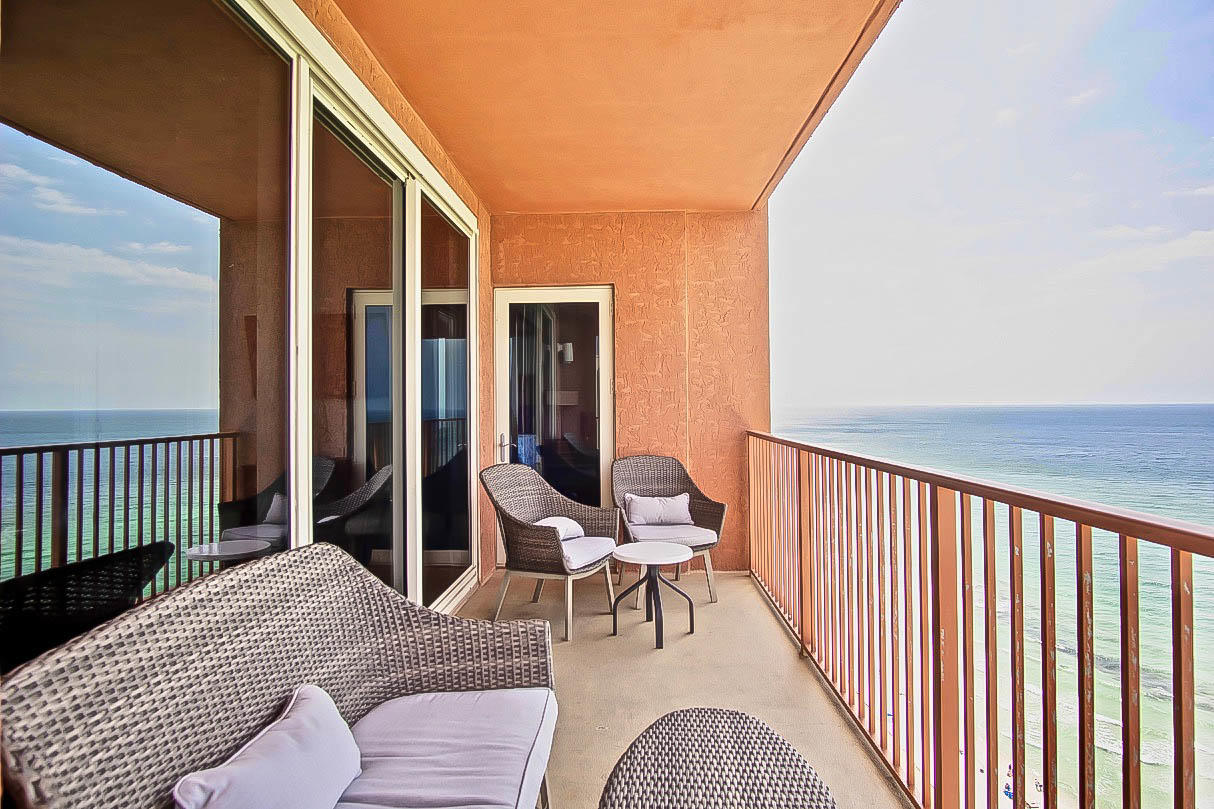 SHORES OF PANAMA - Residential