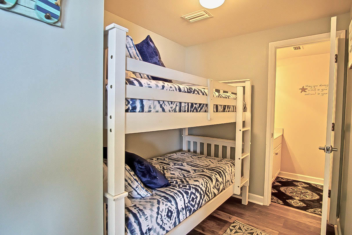 SHORES OF PANAMA - Residential