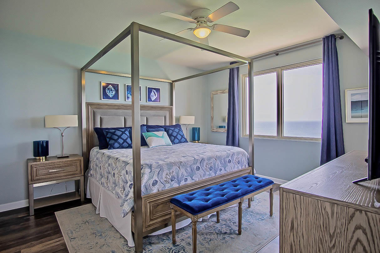 SHORES OF PANAMA - Residential