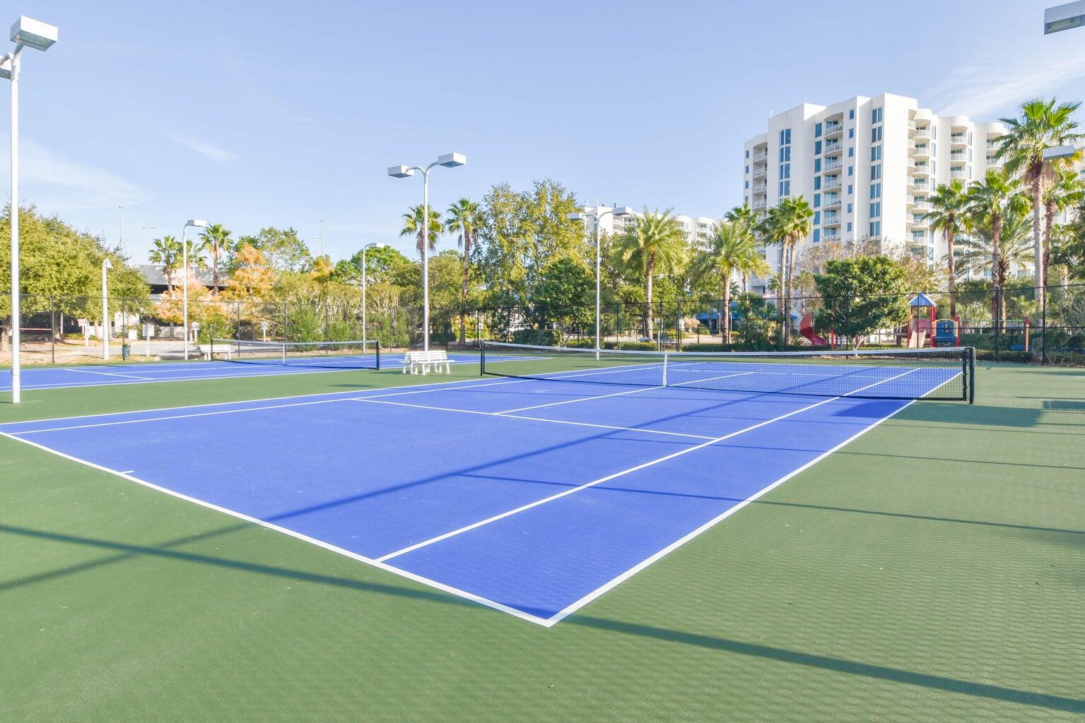 THE PALMS OF DESTIN - Residential