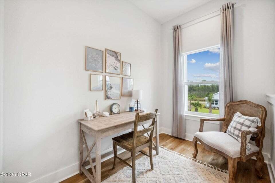 LAGUNA HAVEN - Residential