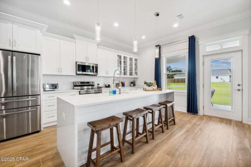 LAGUNA HAVEN - Residential