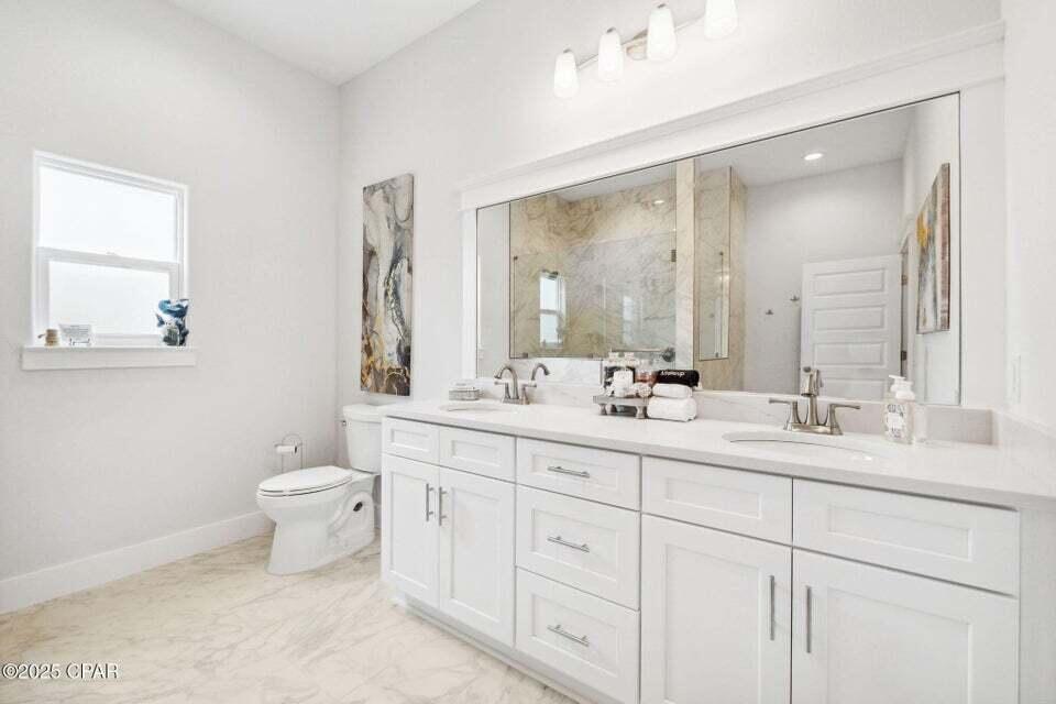 LAGUNA HAVEN - Residential