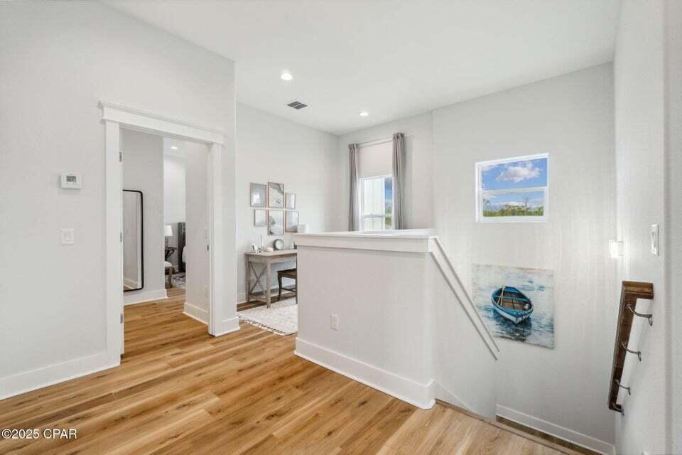 LAGUNA HAVEN - Residential