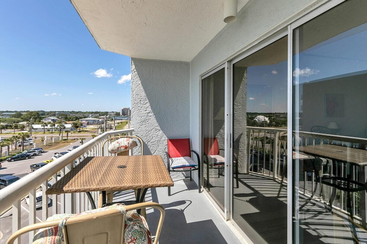 ISLANDER BEACH RESORT CONDO - Residential