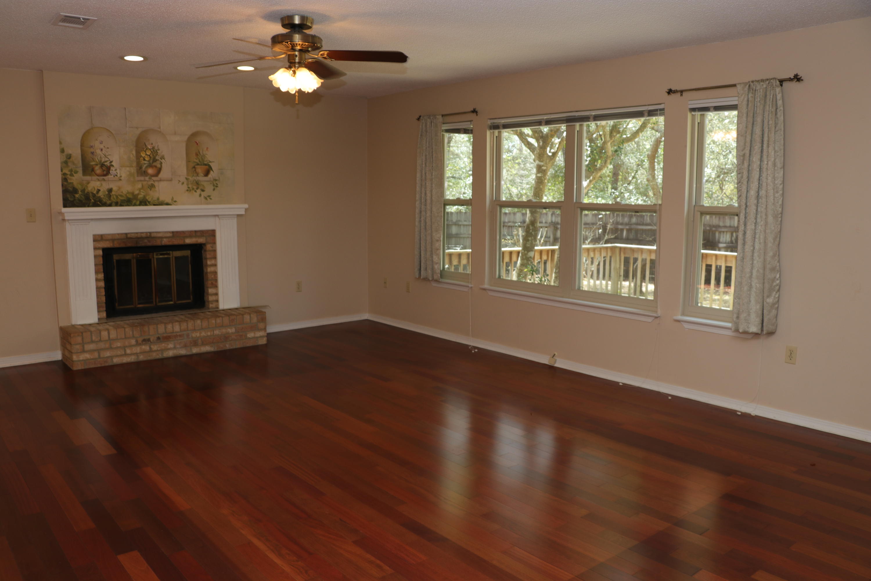 BLUEWATER BAY VILLAGE 1A - Residential