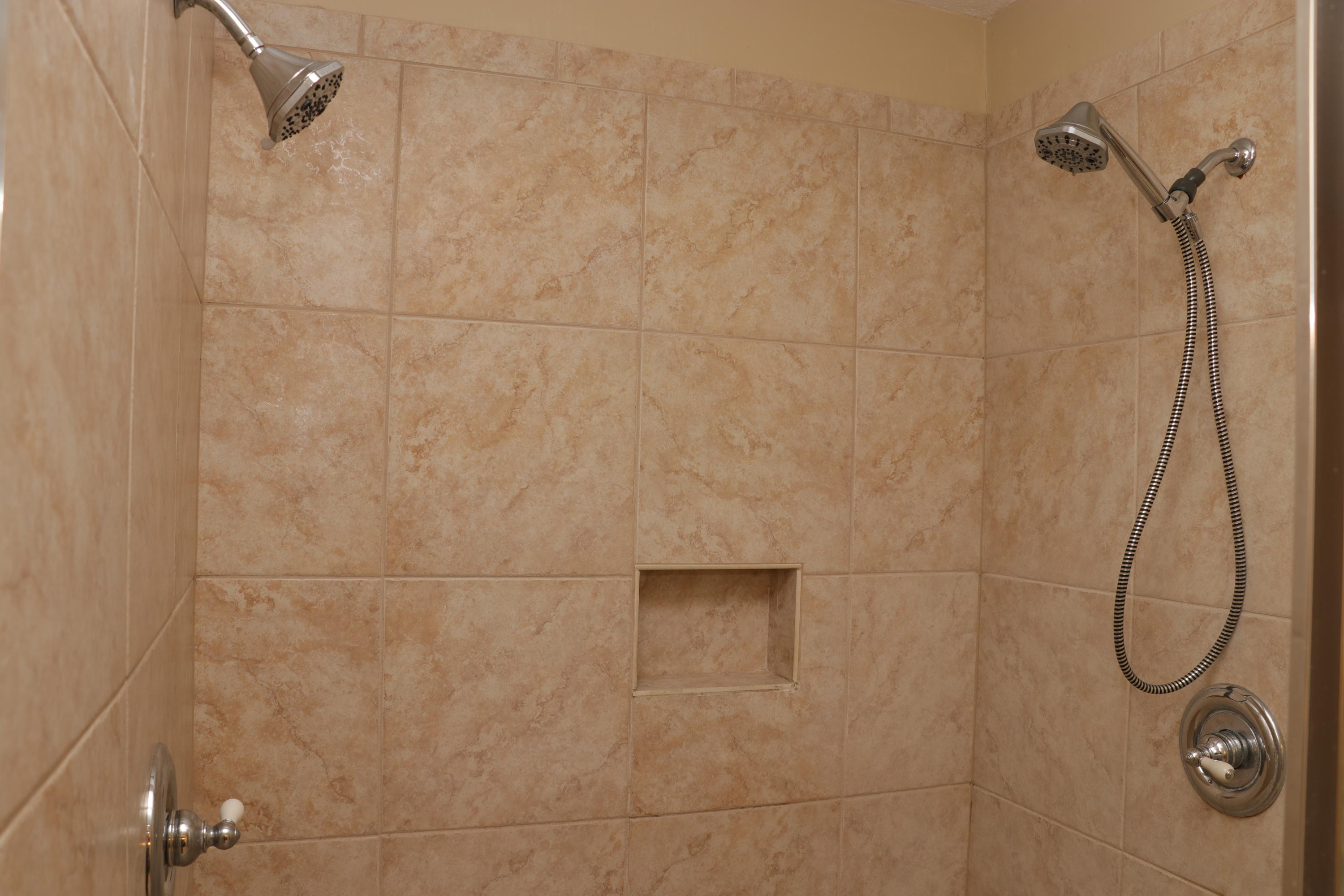 BLUEWATER BAY VILLAGE 1A - Residential