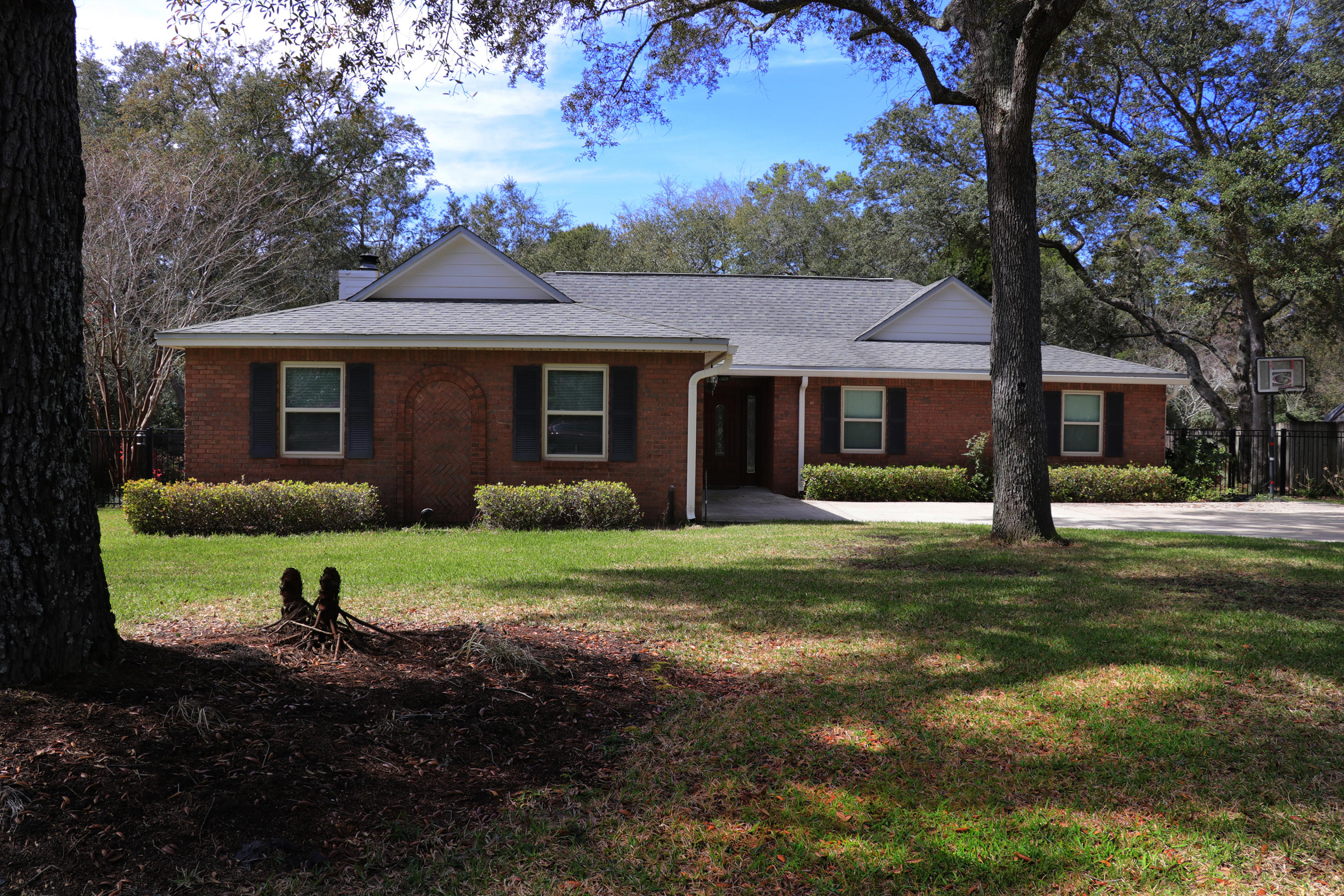 BLUEWATER BAY VILLAGE 1A - Residential