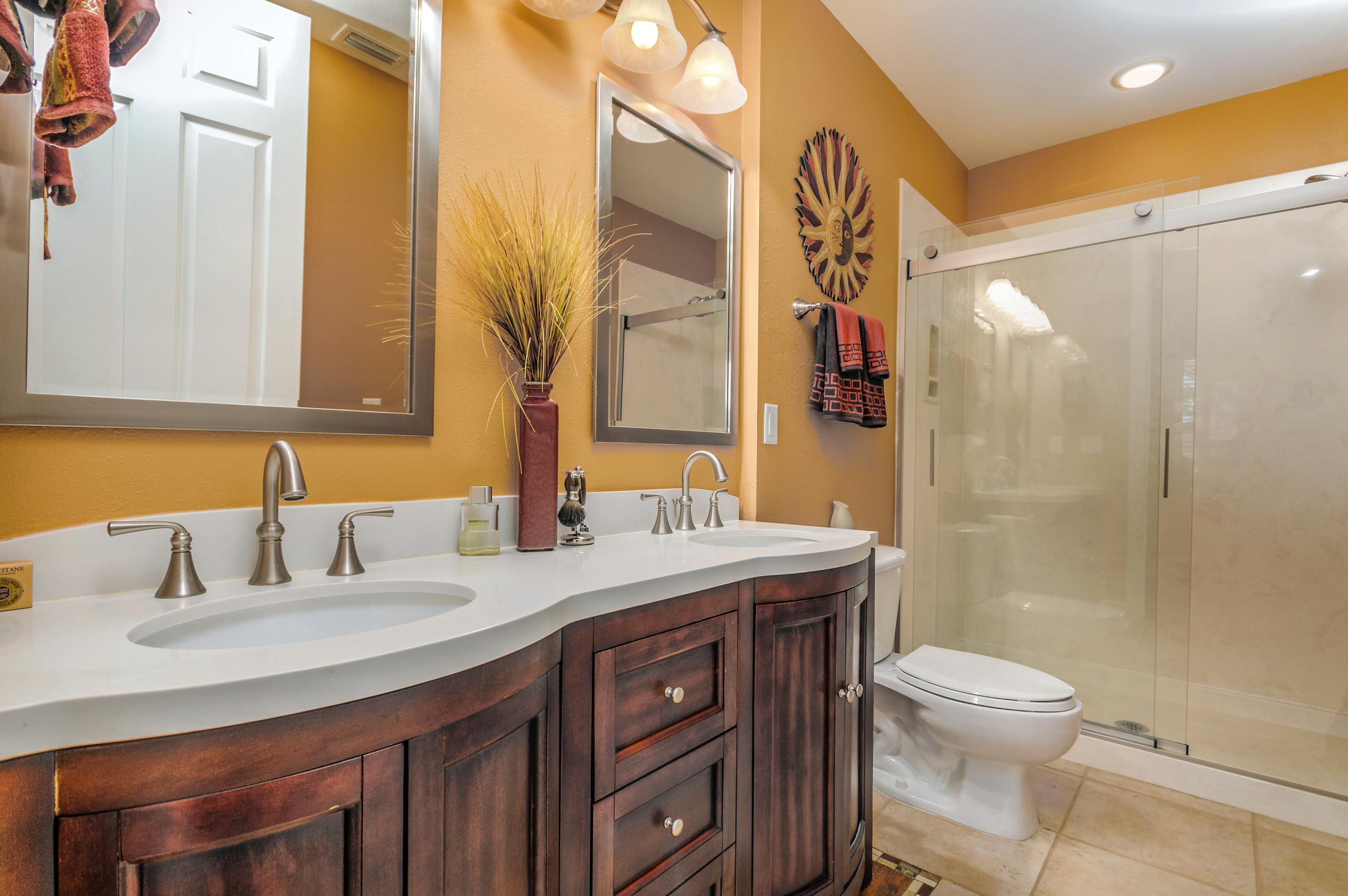 CRYSTAL COVE - Residential