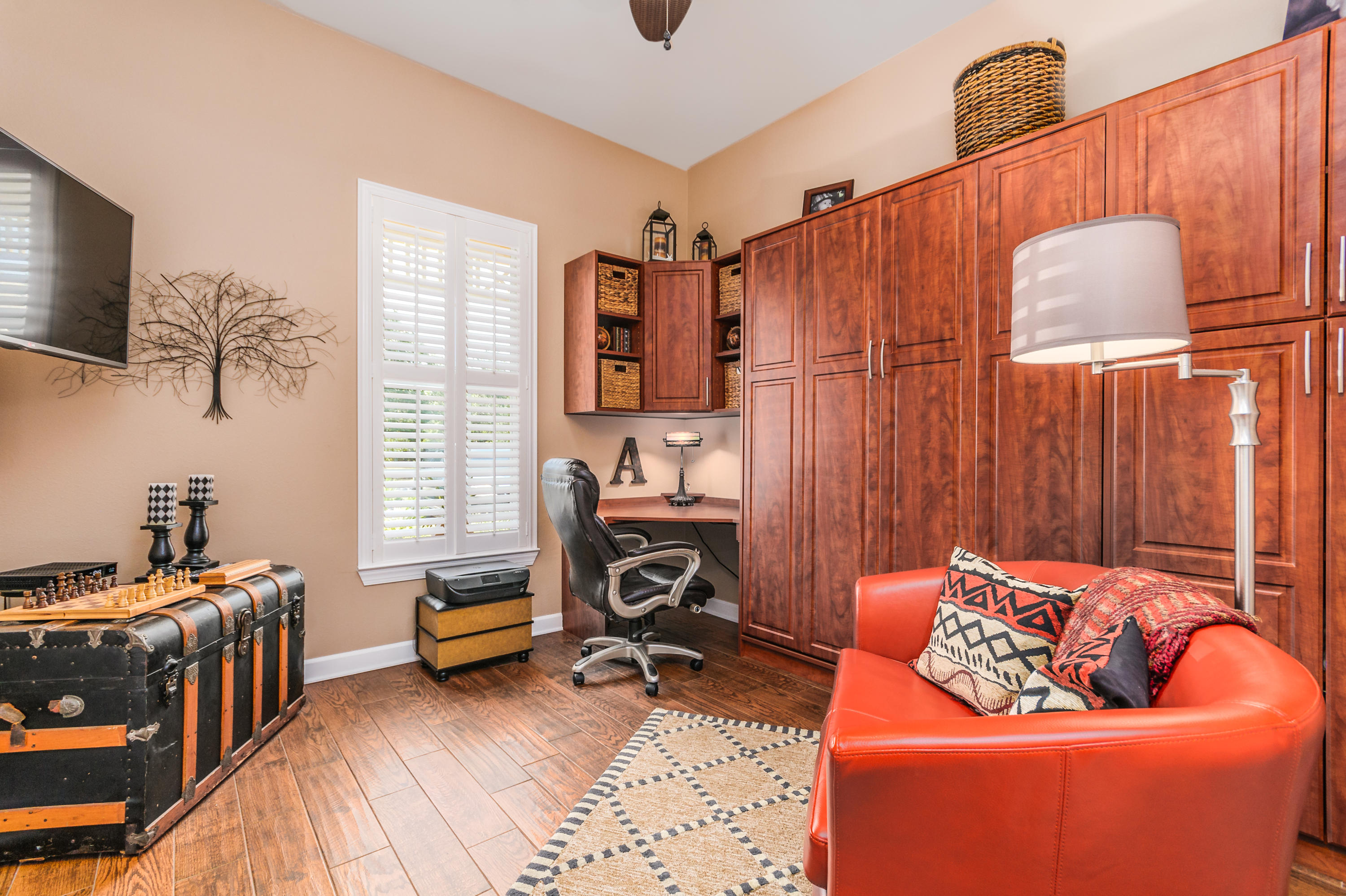 CRYSTAL COVE - Residential
