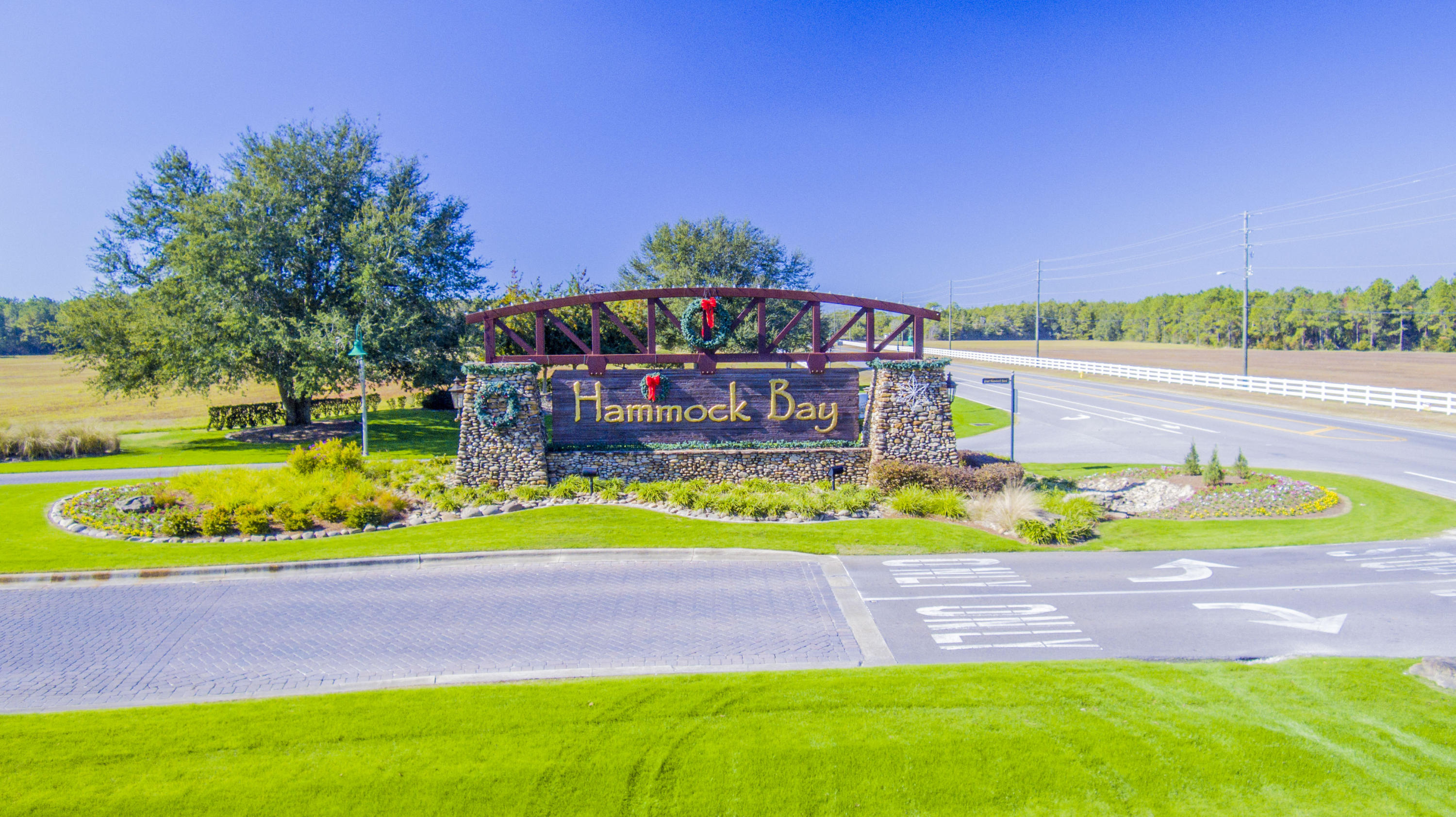 HAMMOCK BAY - Residential