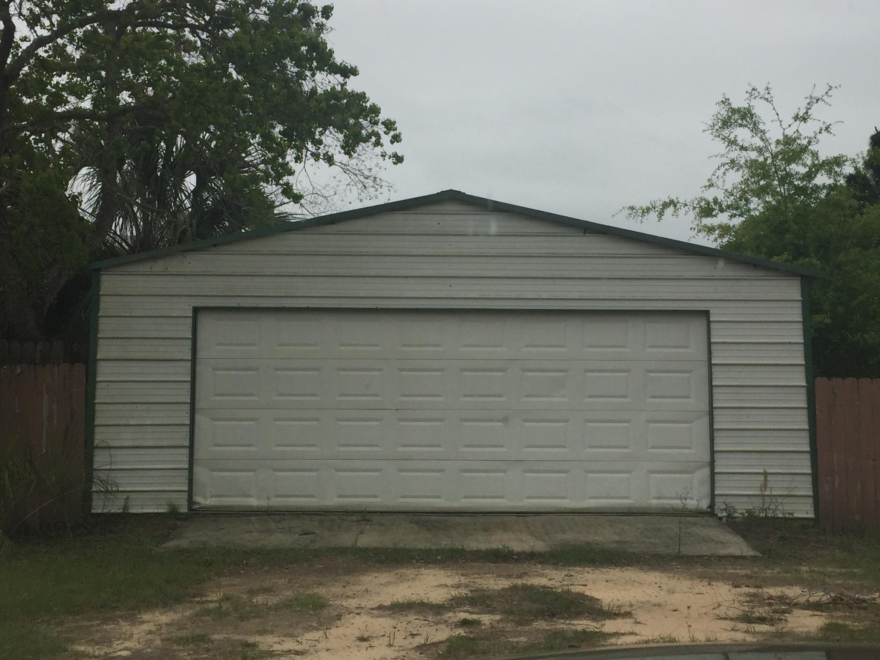 REDLAND ESTATES - Residential Lease