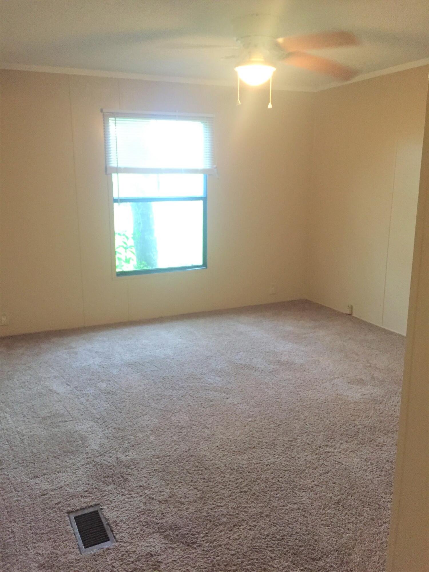 REDLAND ESTATES - Residential Lease