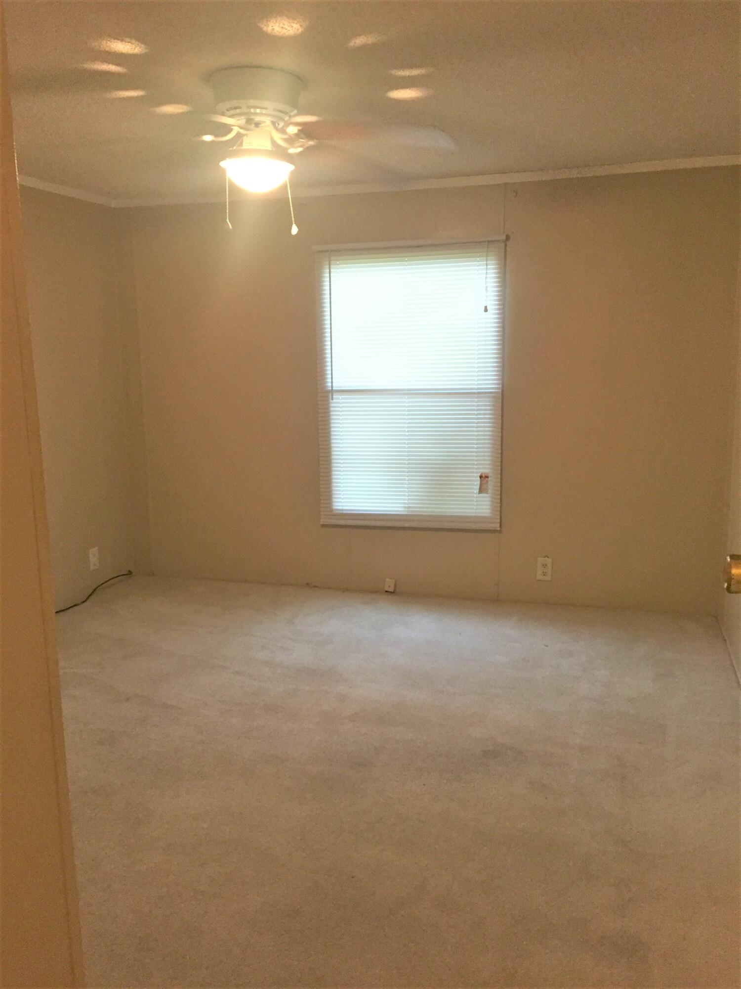 REDLAND ESTATES - Residential Lease