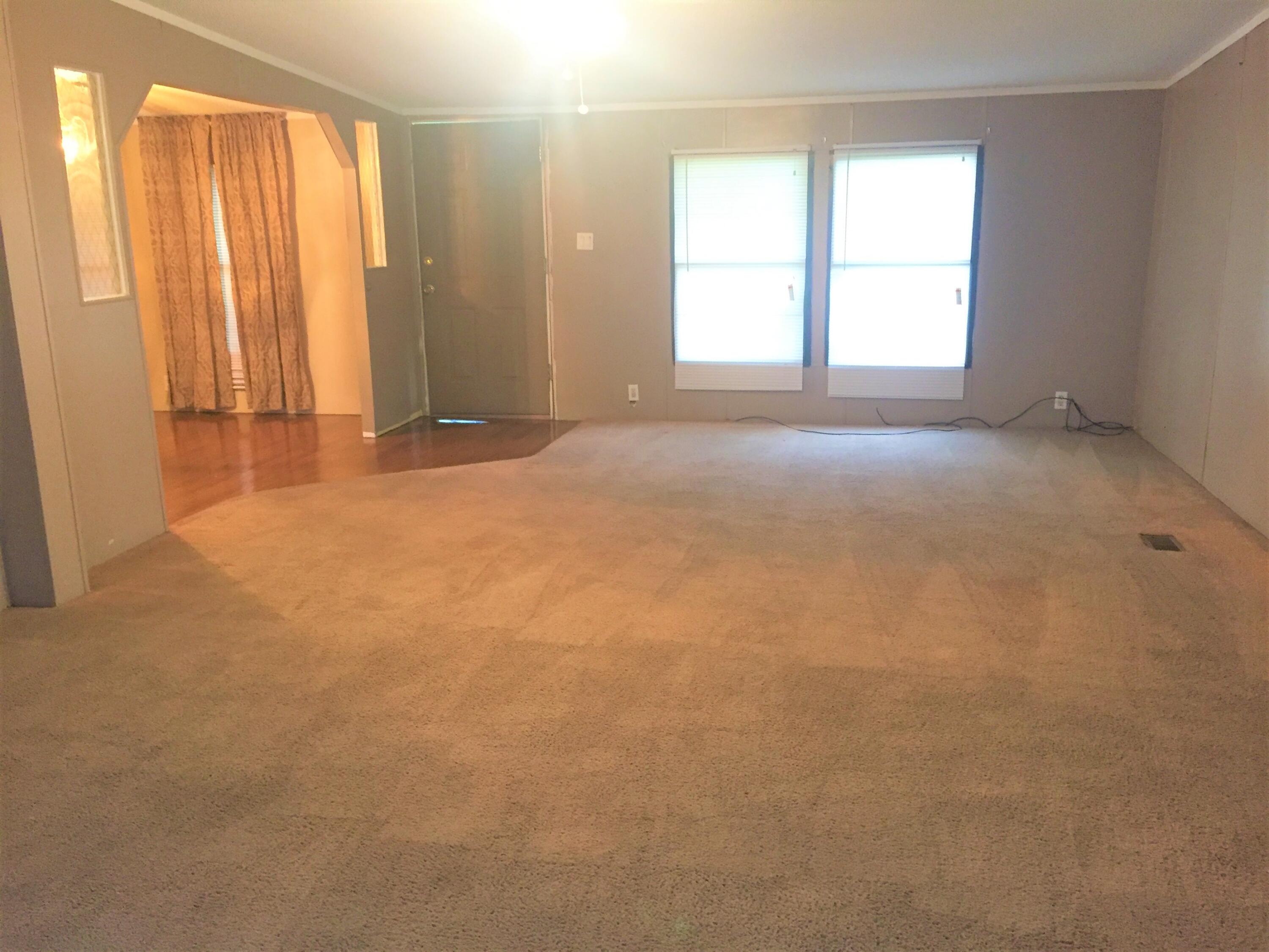 REDLAND ESTATES - Residential Lease