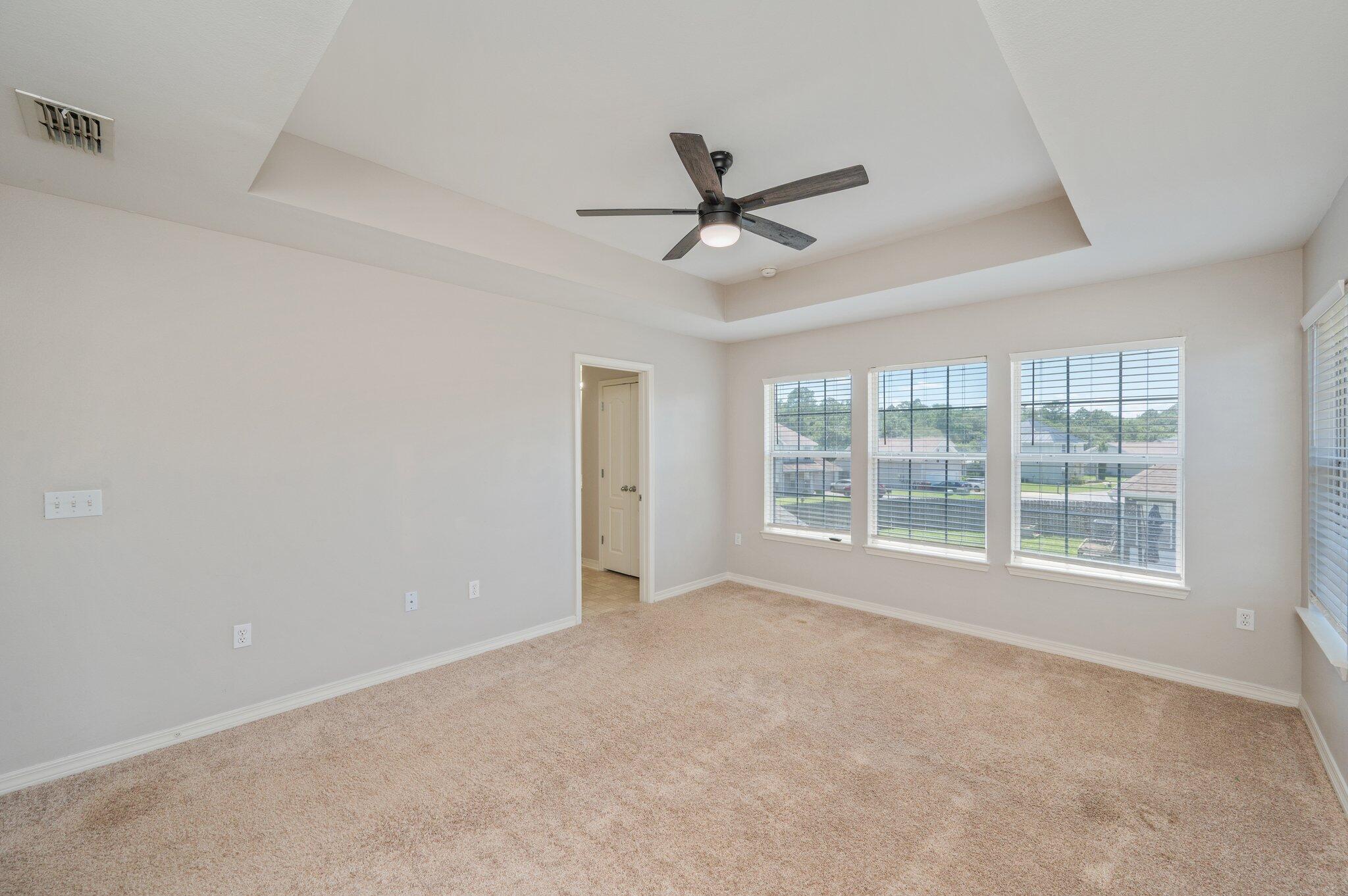 SANDY RIDGE ESTATES - Residential Lease