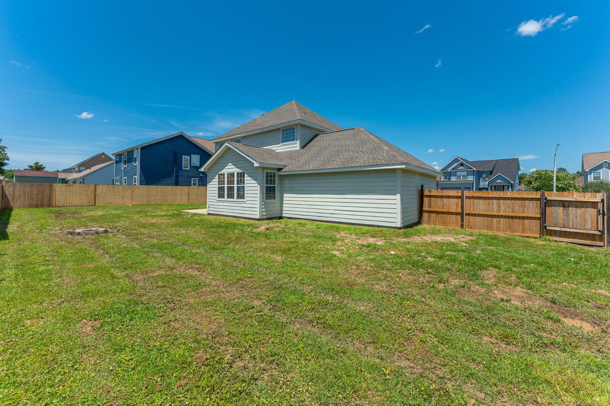 SANDY RIDGE ESTATES - Residential Lease