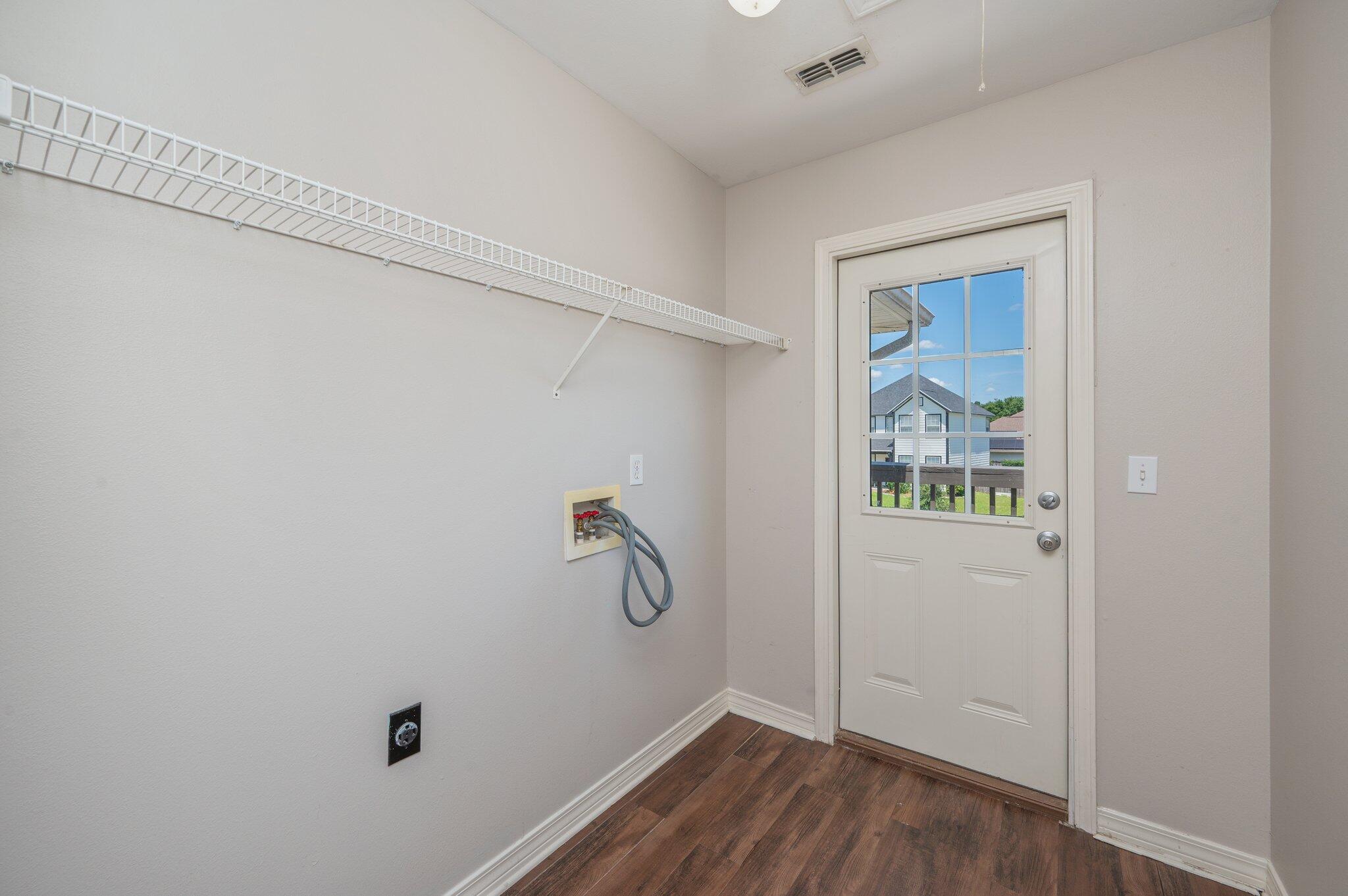 SANDY RIDGE ESTATES - Residential Lease