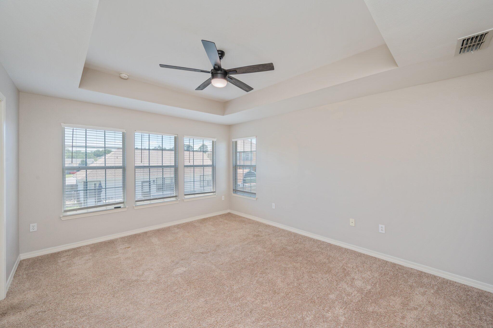 SANDY RIDGE ESTATES - Residential Lease