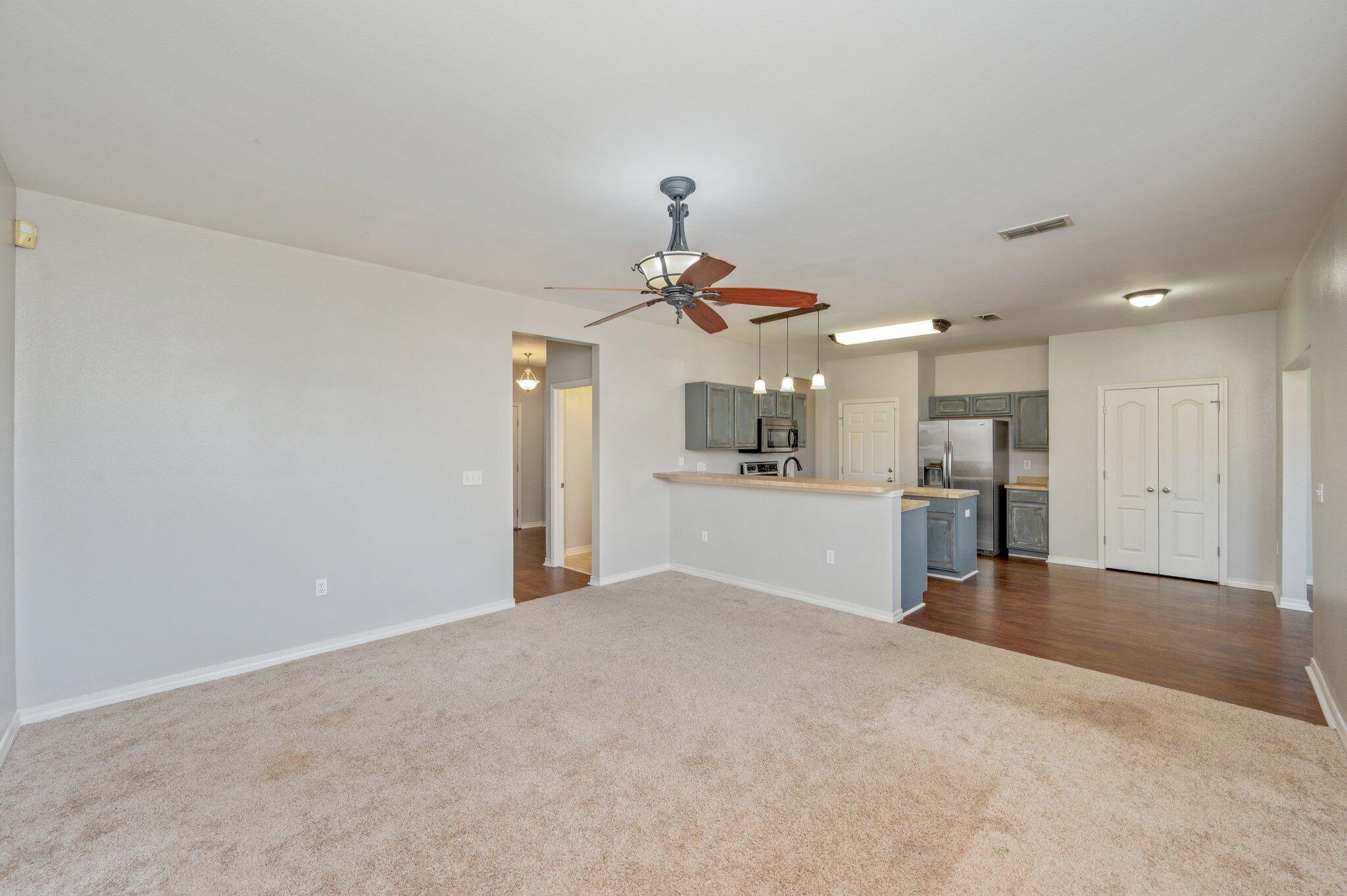 SANDY RIDGE ESTATES - Residential Lease