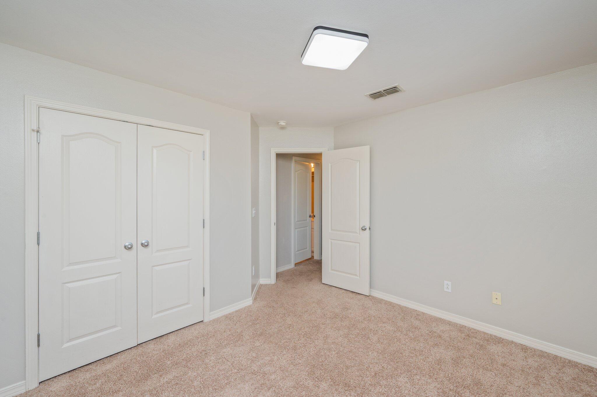 SANDY RIDGE ESTATES - Residential Lease