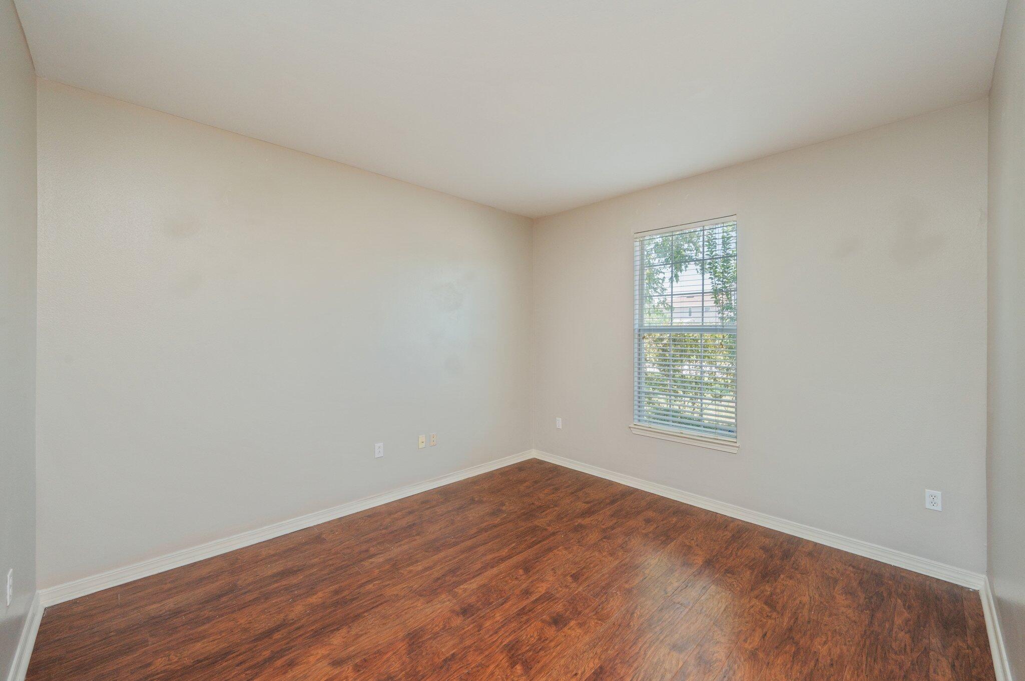 SANDY RIDGE ESTATES - Residential Lease