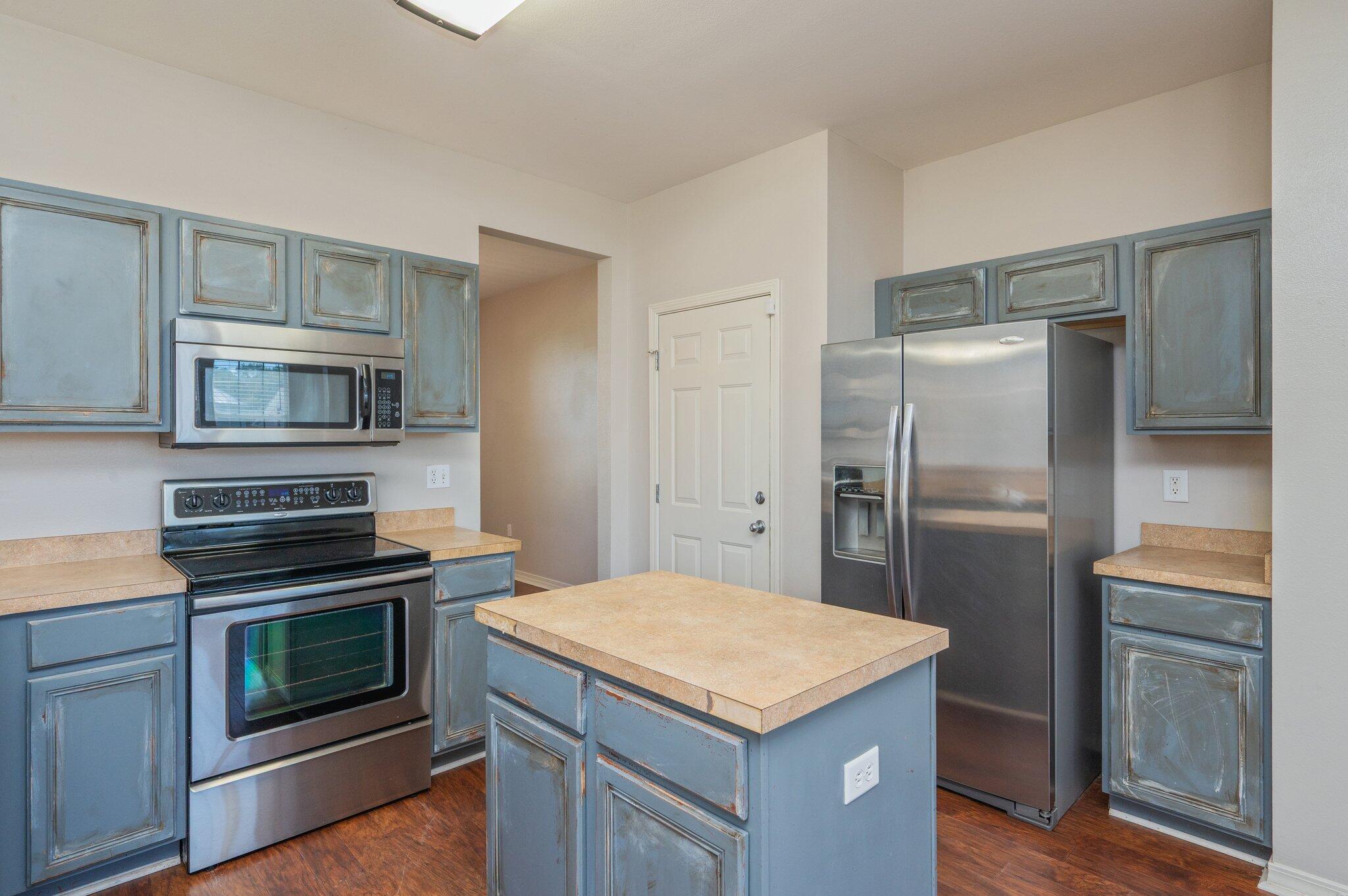 SANDY RIDGE ESTATES - Residential Lease