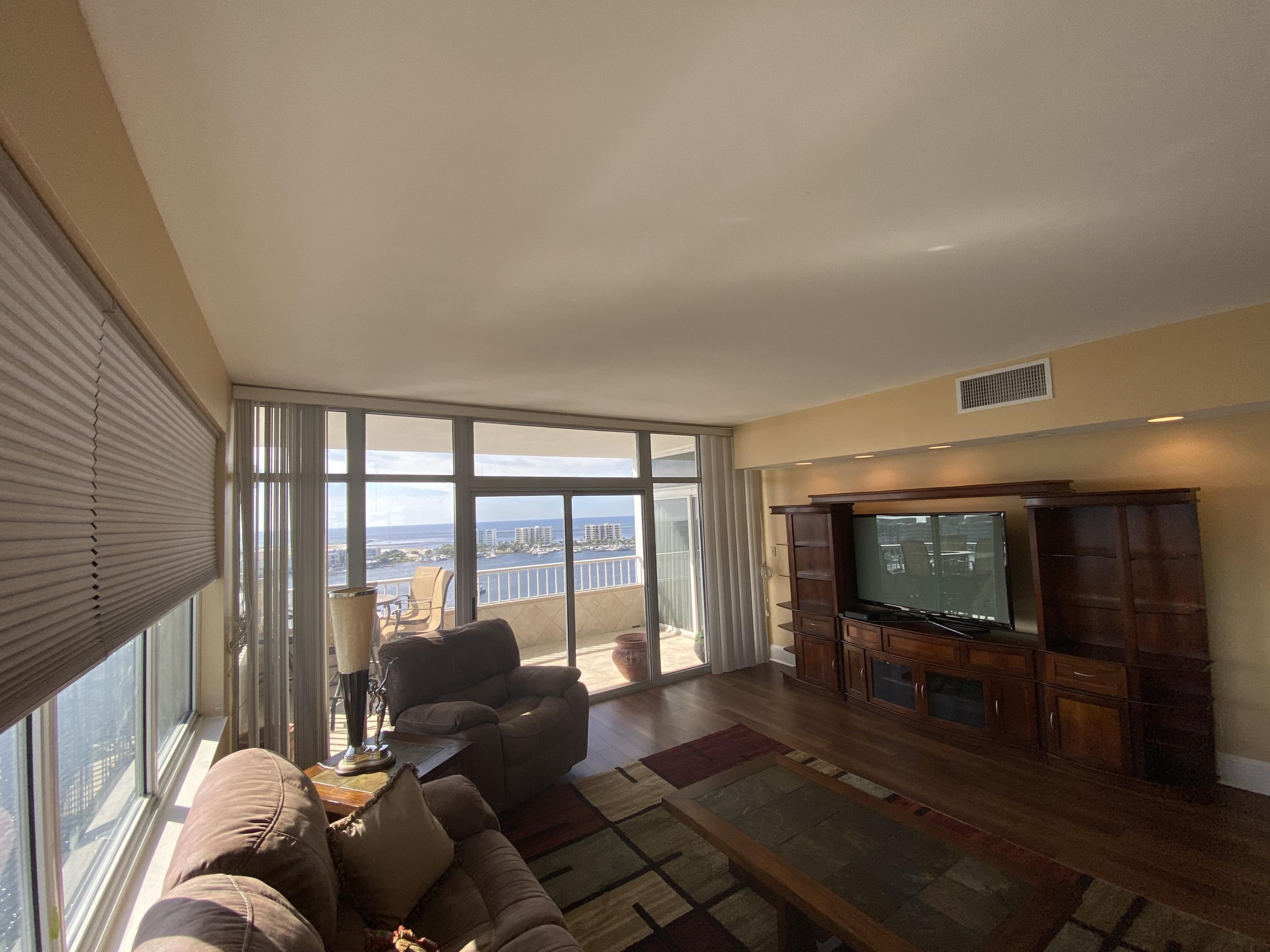 DESTIN YACHT CLUB - Residential