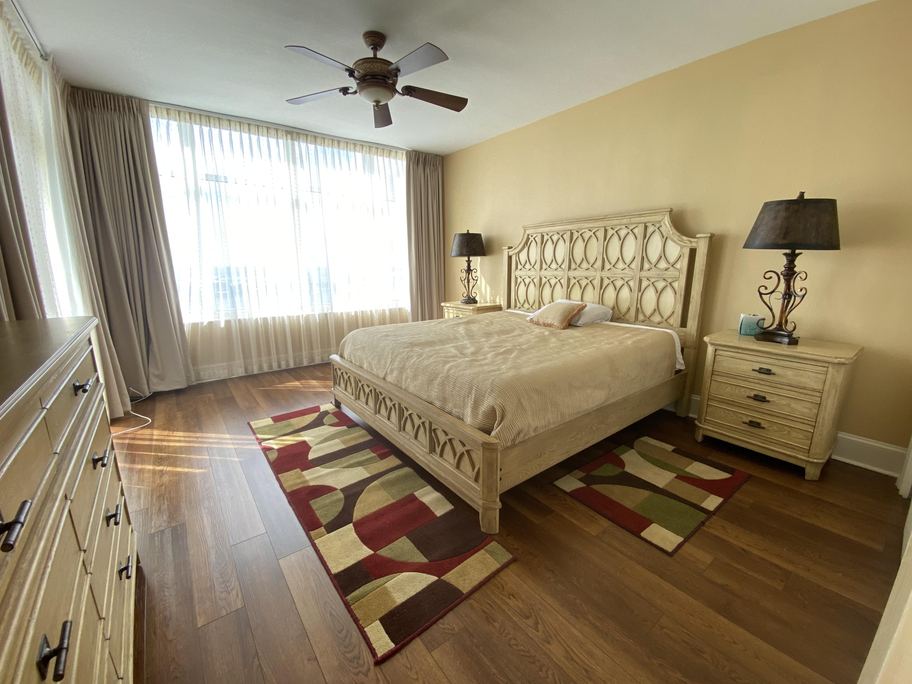 DESTIN YACHT CLUB - Residential